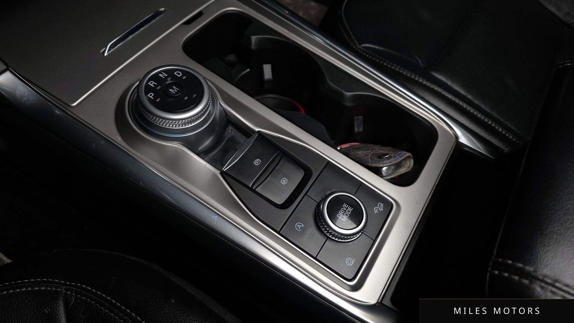 Ford 익스플로러 2020 — миниатюра 9