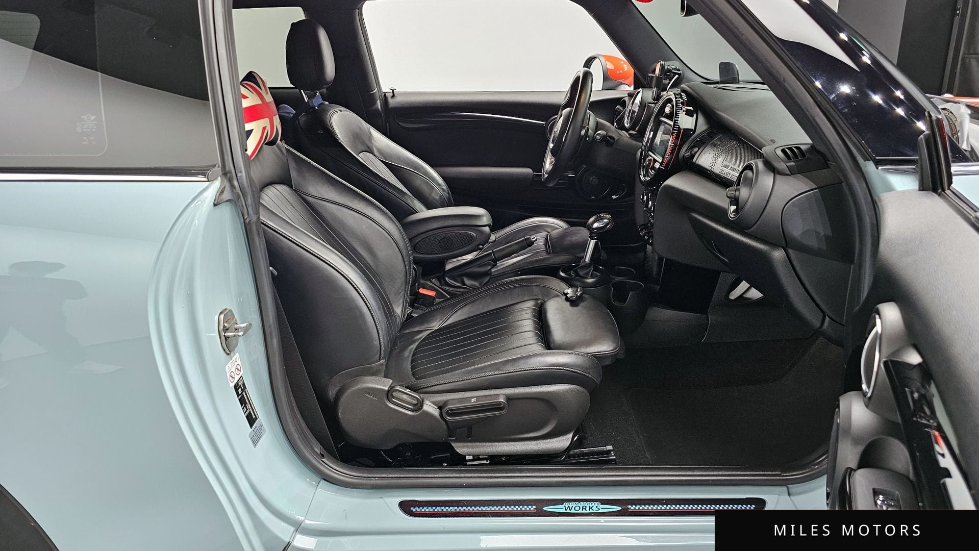 MINI Cooper S 2019 — миниатюра 10