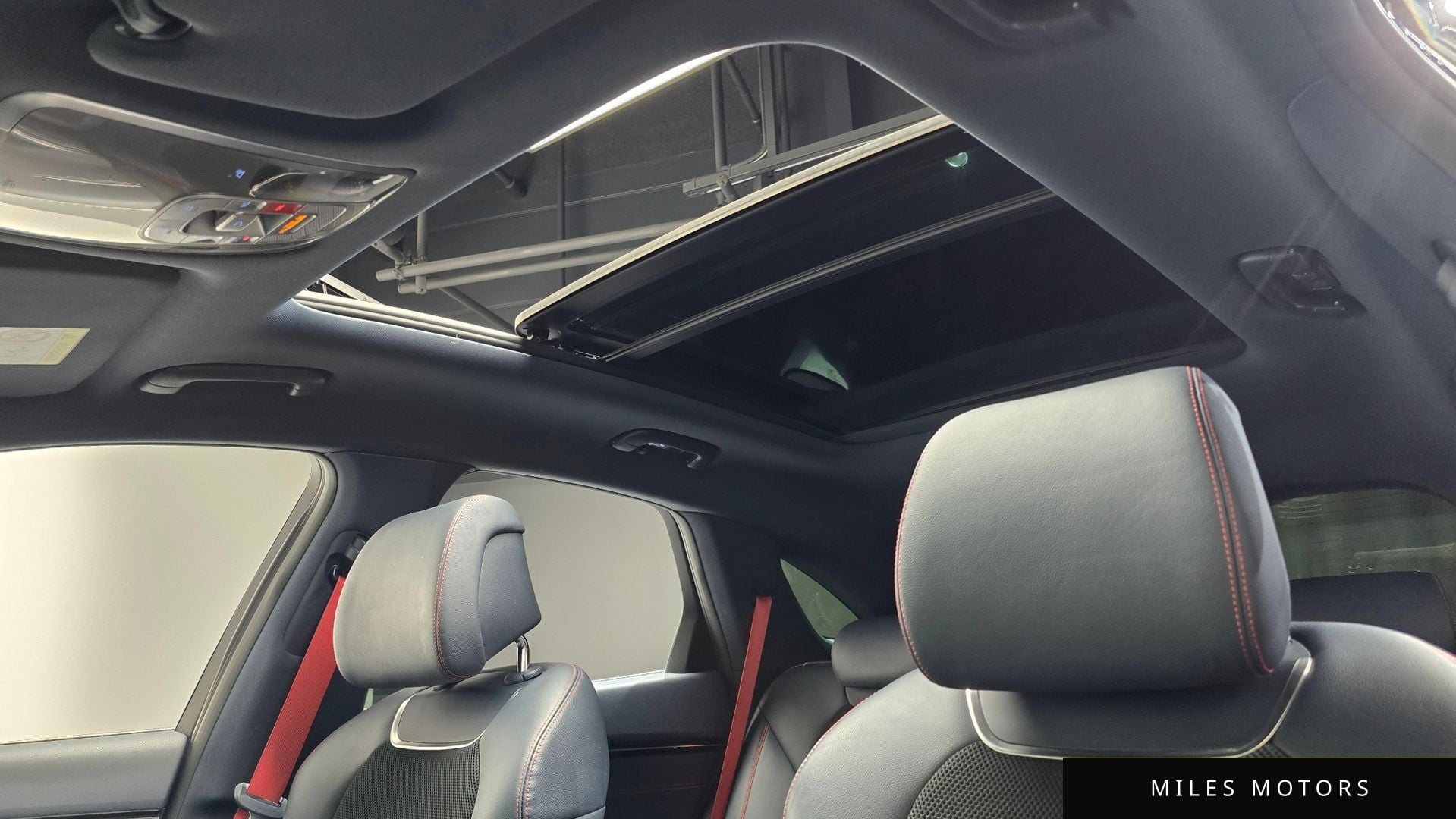 Genesis GV70 2022 — миниатюра 19