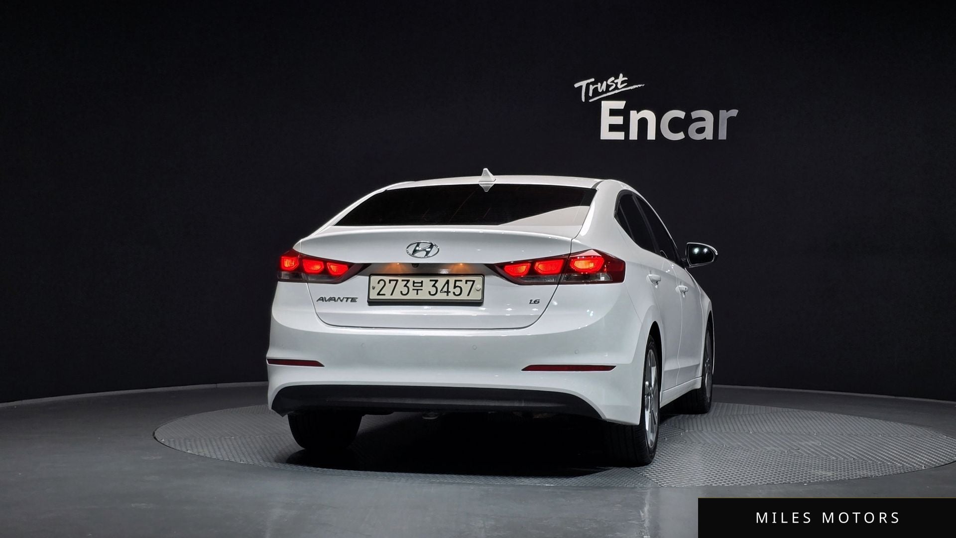 Hyundai AVANTE 2018 — миниатюра 4