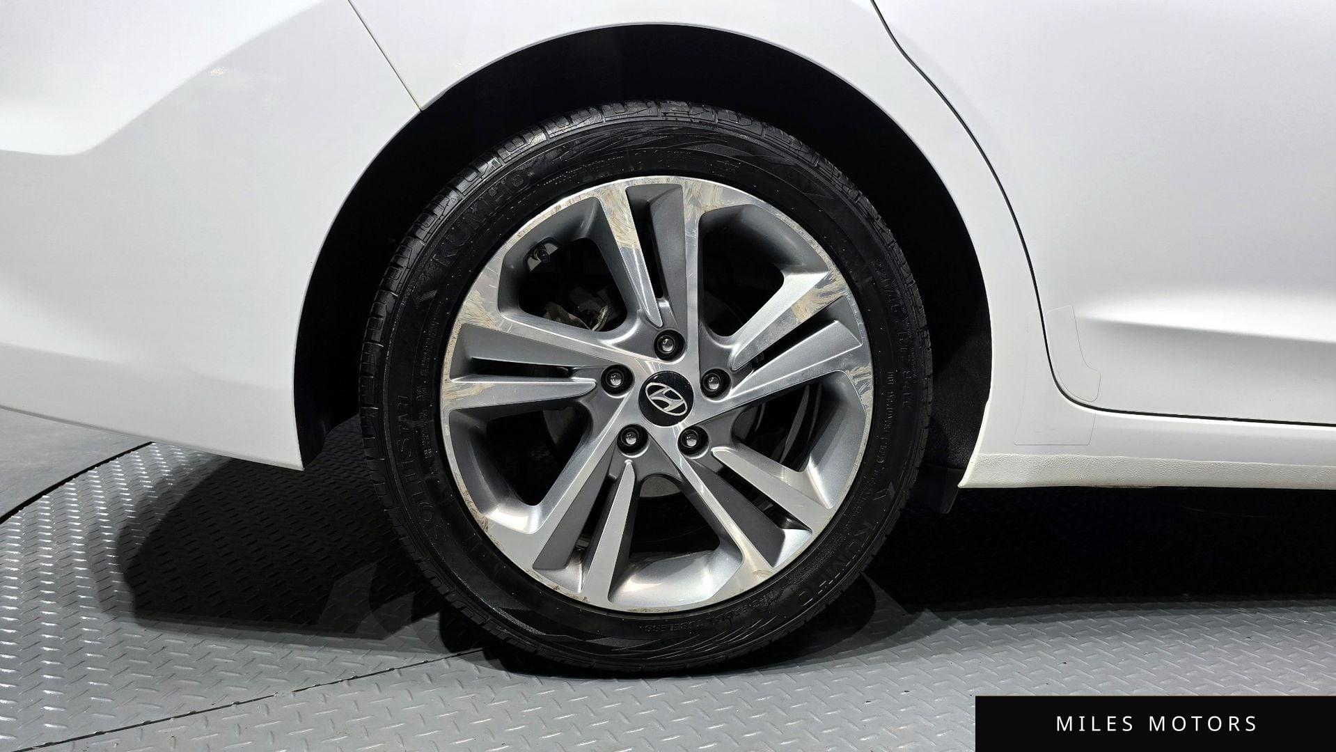 Hyundai AVANTE 2018 — миниатюра 5