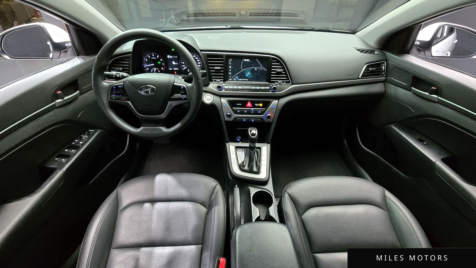 Hyundai AVANTE 2018 — миниатюра 7