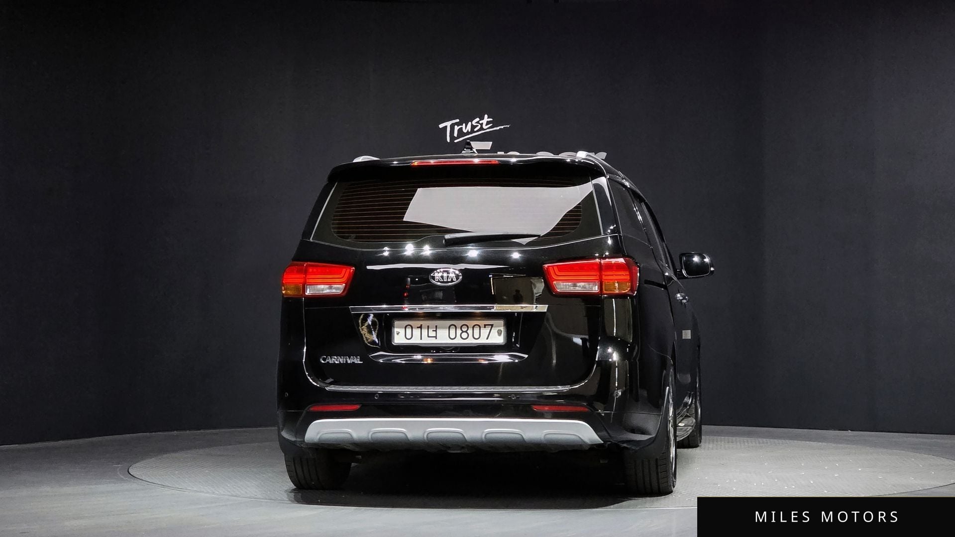 Kia Canival 2016 — миниатюра 4