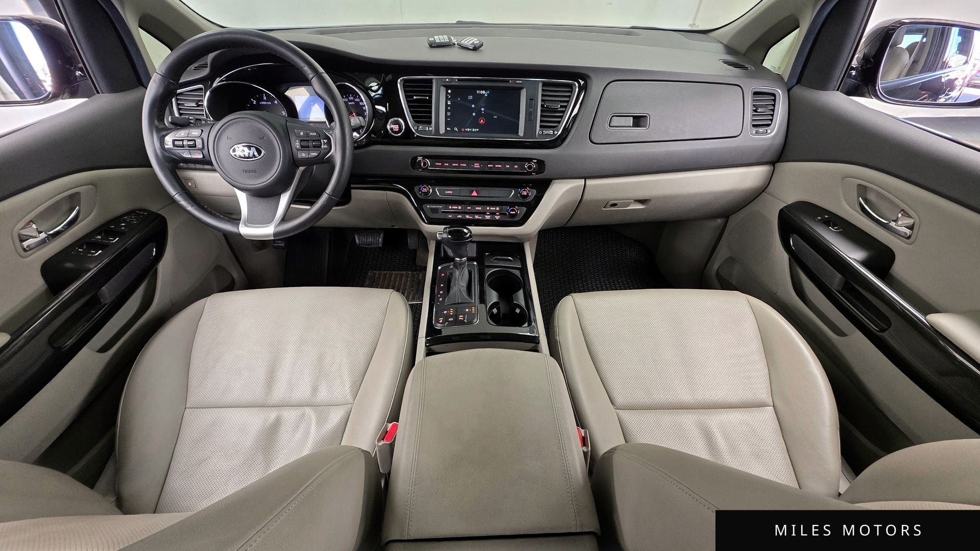 Kia Canival 2016 — миниатюра 7
