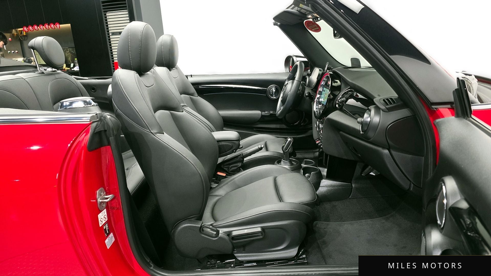 MINI 쿠퍼 컨버터블 2024 — миниатюра 11