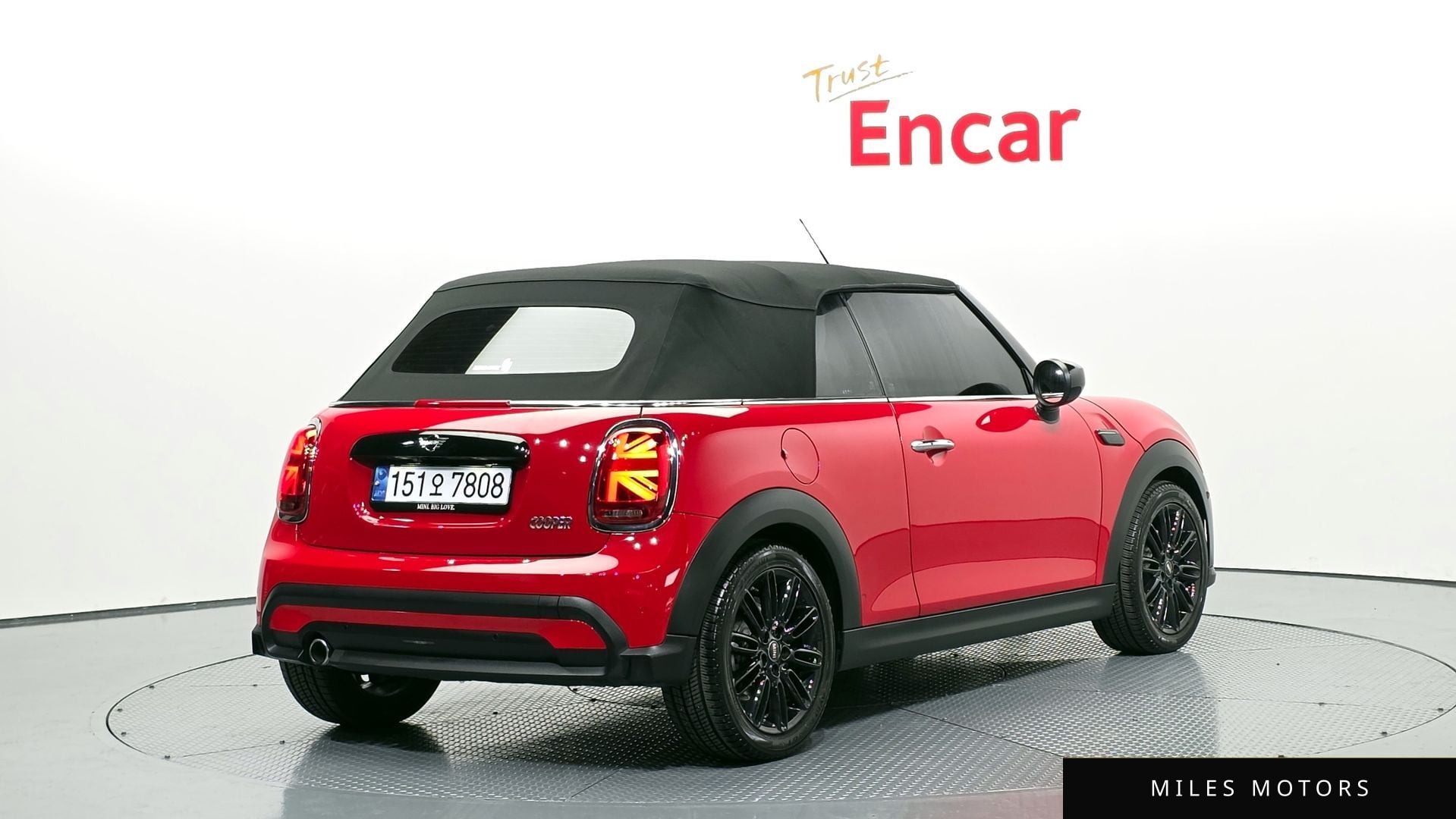 MINI 쿠퍼 컨버터블 2024 — миниатюра 20