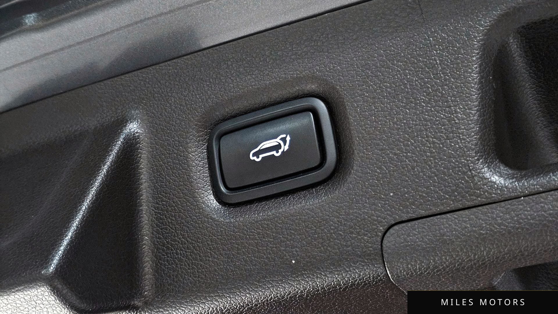 Hyundai Santafe 2021 — миниатюра 17