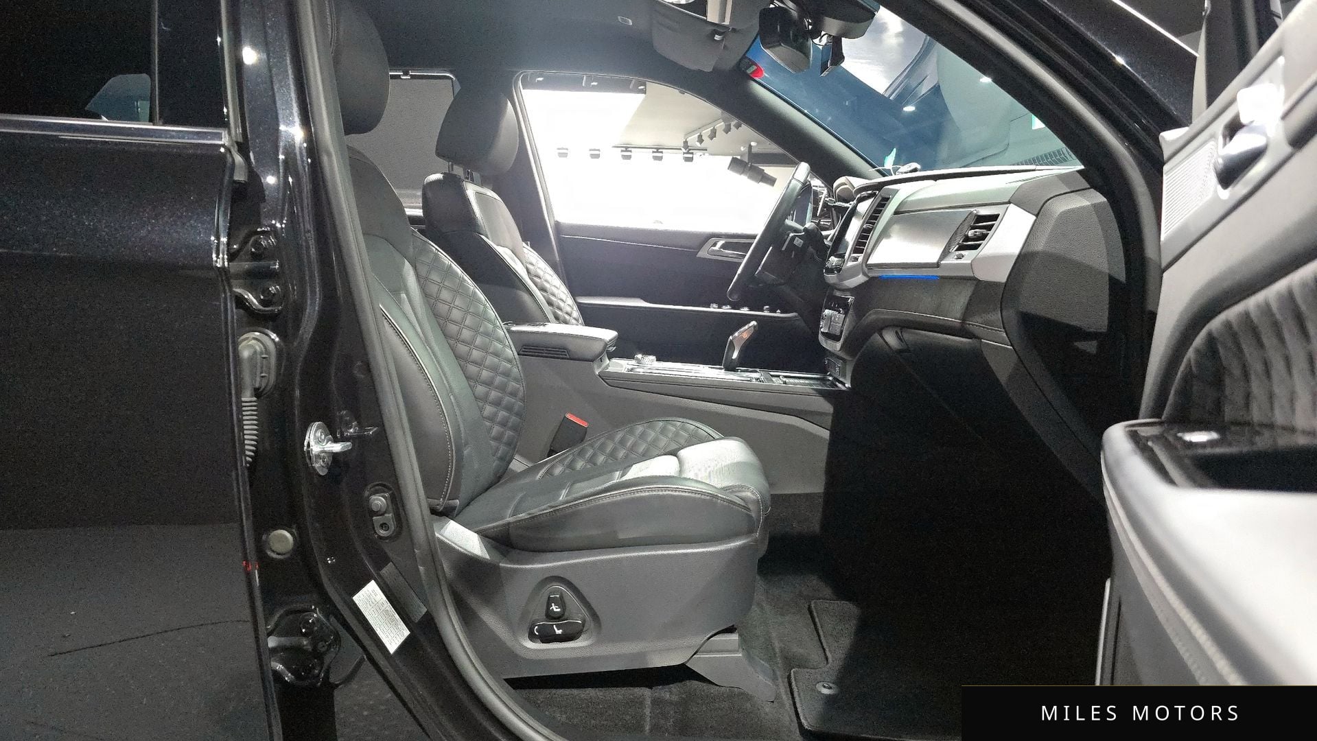 KG Mobility Rexton 2023 — миниатюра 11