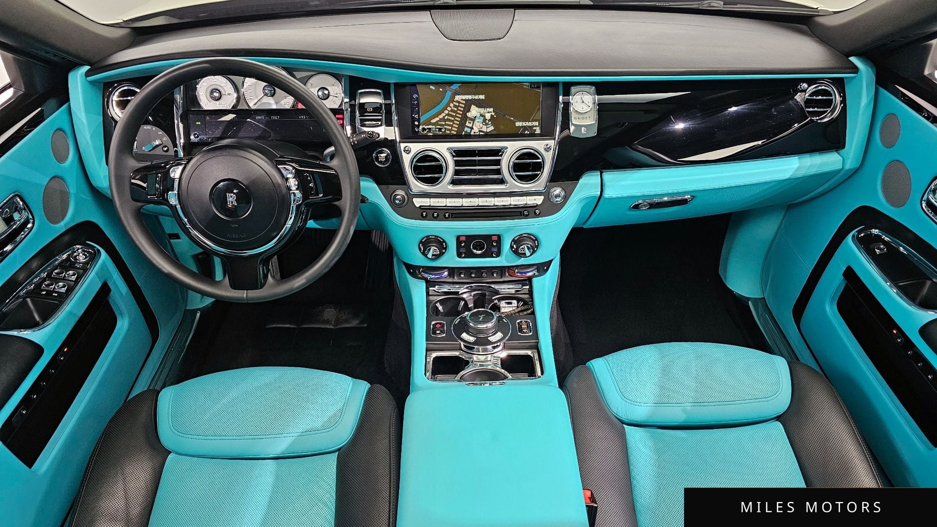 Rolls-Royce 고스트 2017 — миниатюра 7