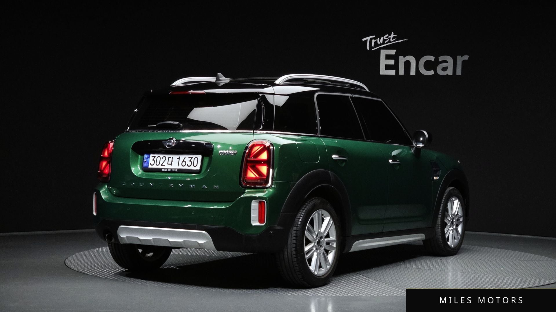 MINI 쿠퍼 컨트리맨 2023 — миниатюра 2