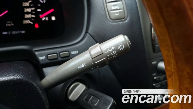 Лексус LS430 2003 — миниатюра 16