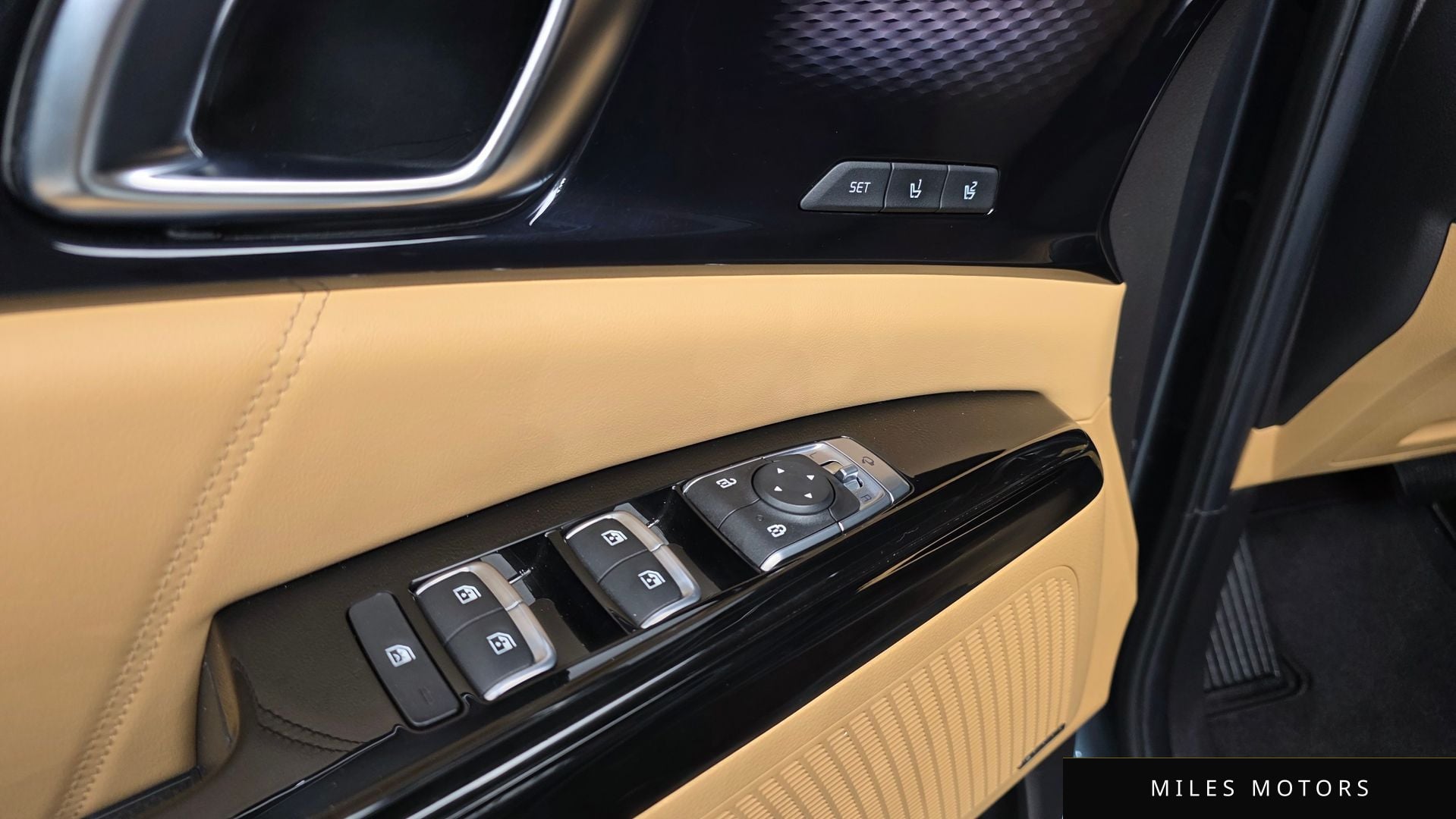 Kia Carnival 2021 — миниатюра 12