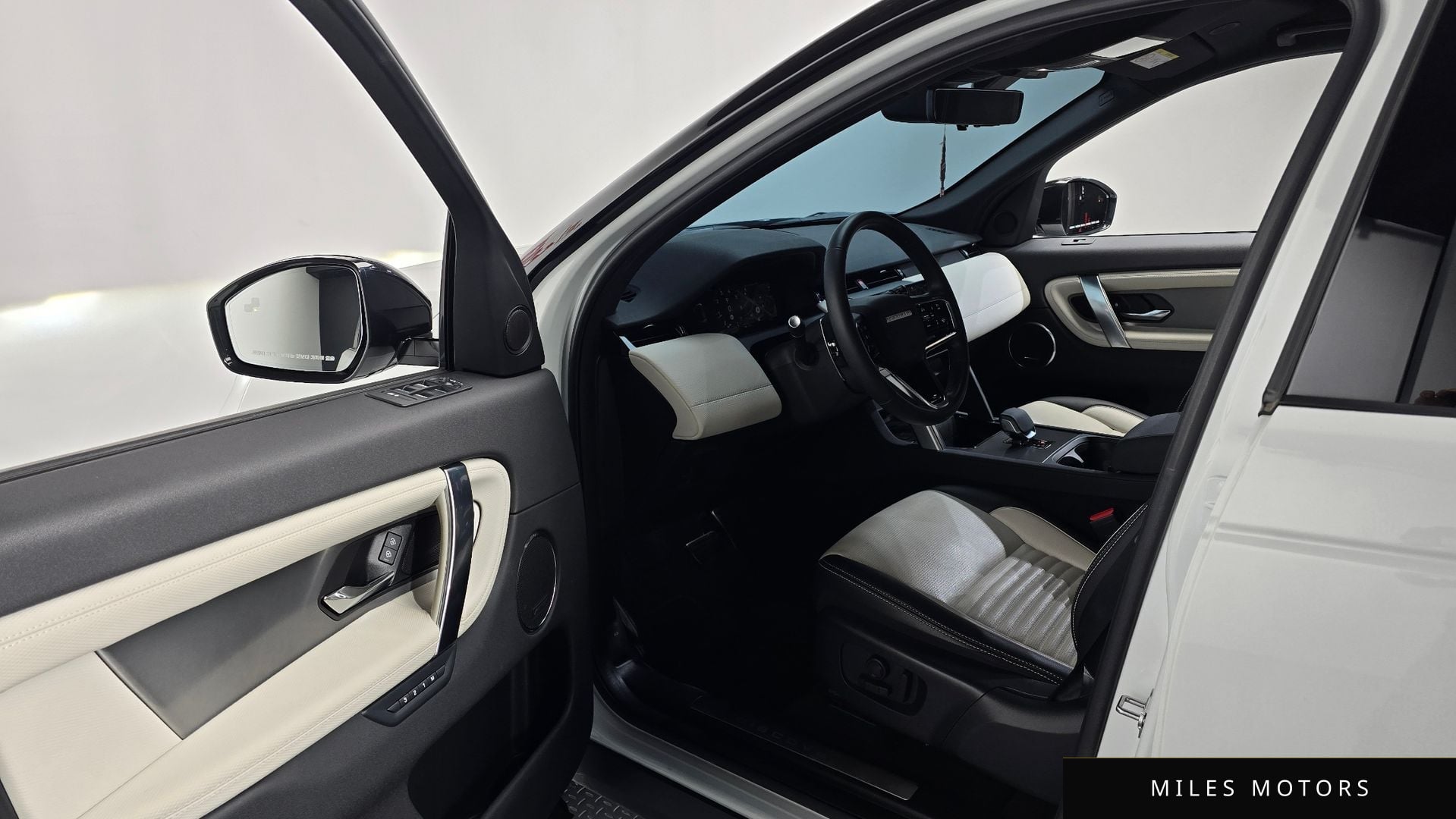 Land Rover 디스커버리 스포츠 2024 — миниатюра 9