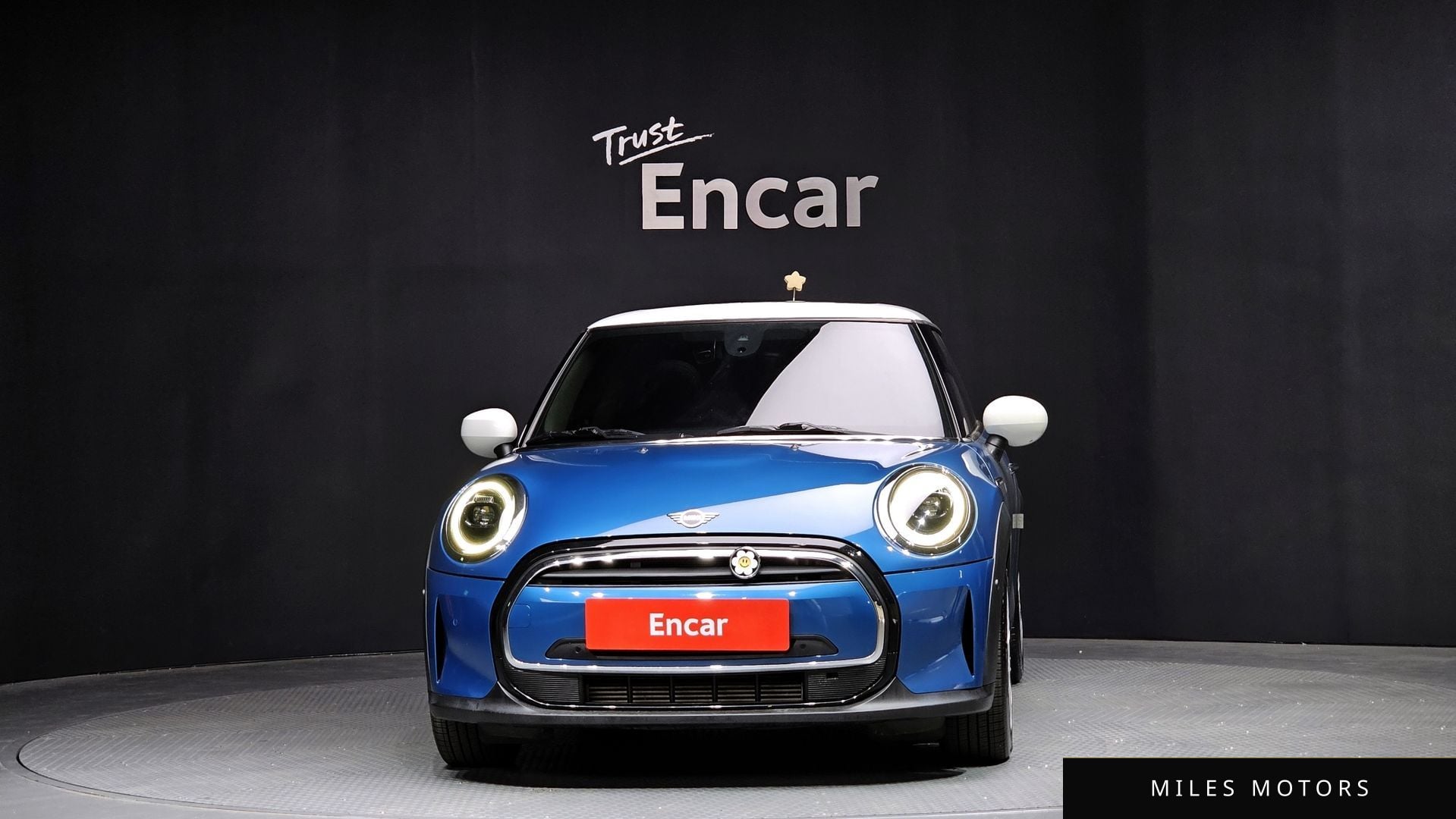 MINI 쿠퍼 2023 — миниатюра 3