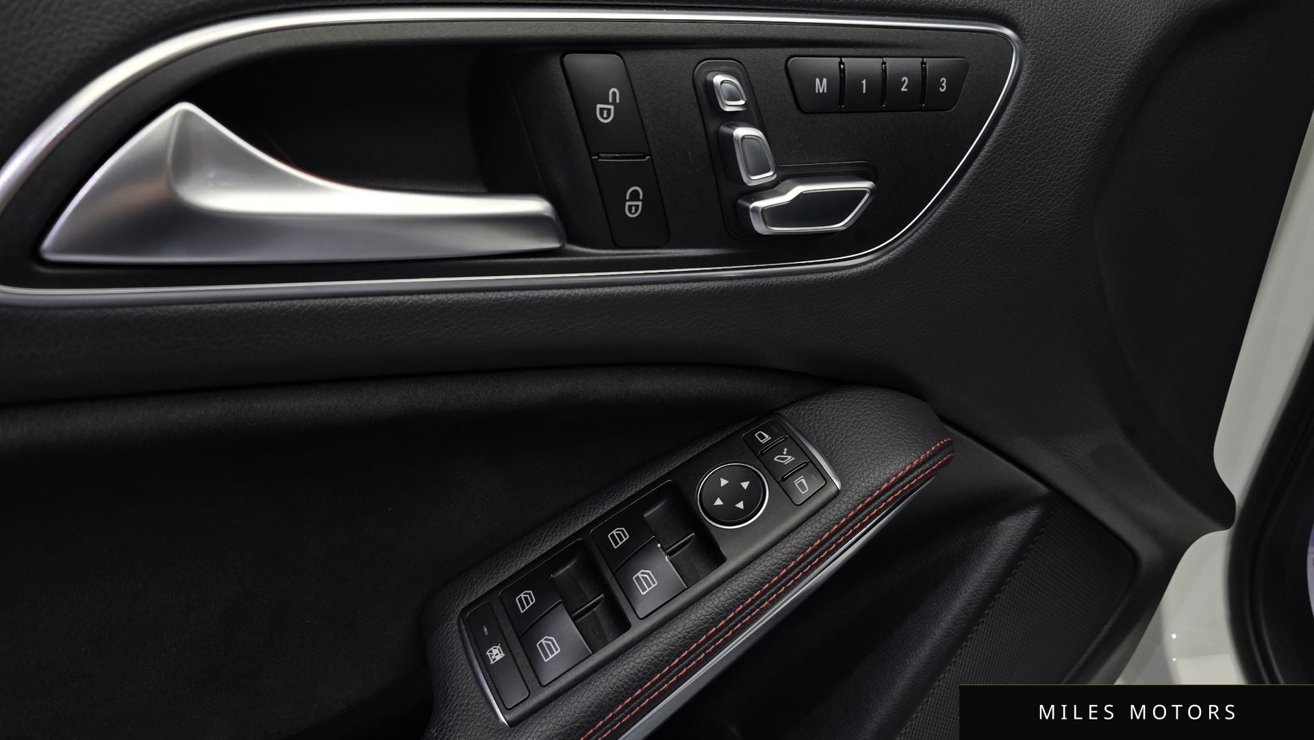 Mercedes-Benz A-클래스 W176 2018 — миниатюра 12