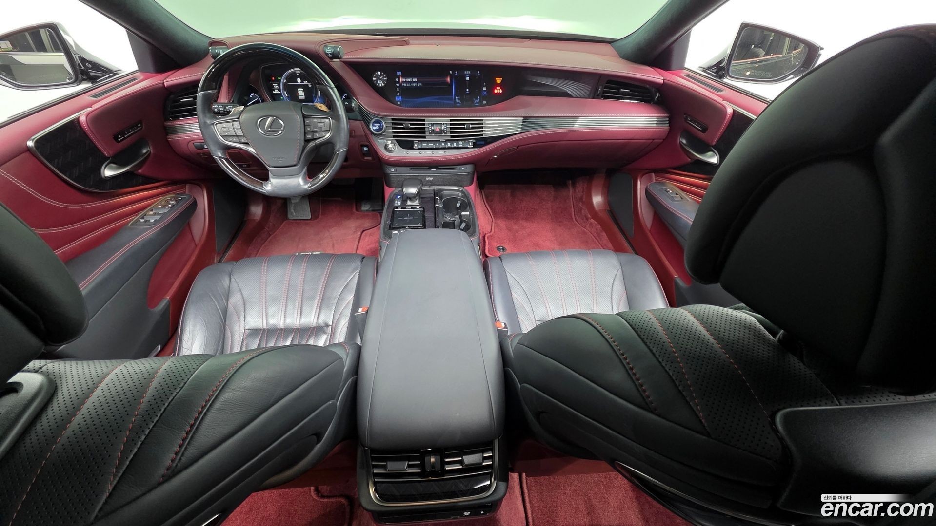 Лексус LS500h 2018 — миниатюра 7
