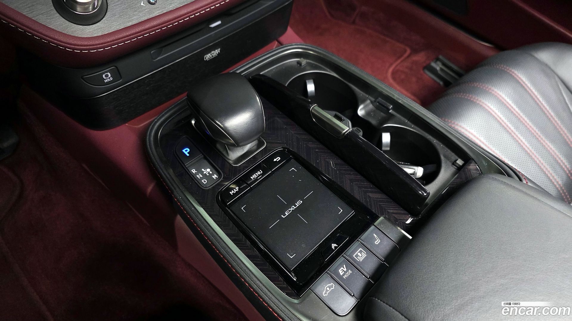 Лексус LS500h 2018 — миниатюра 9