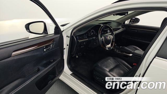 Лексус ES350 2014 — миниатюра 15