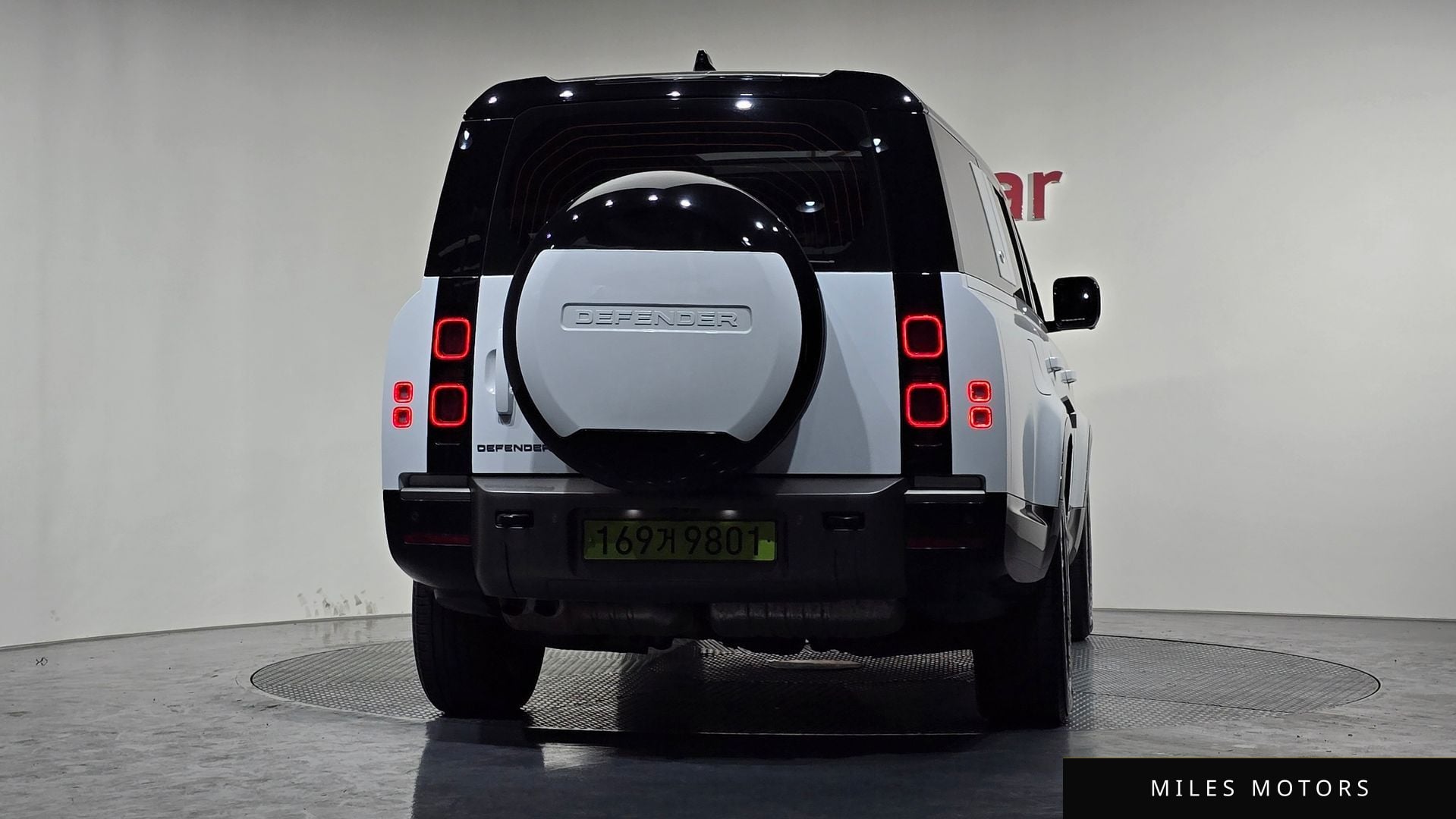Land Rover 디펜더 (L663) 2024 — миниатюра 3