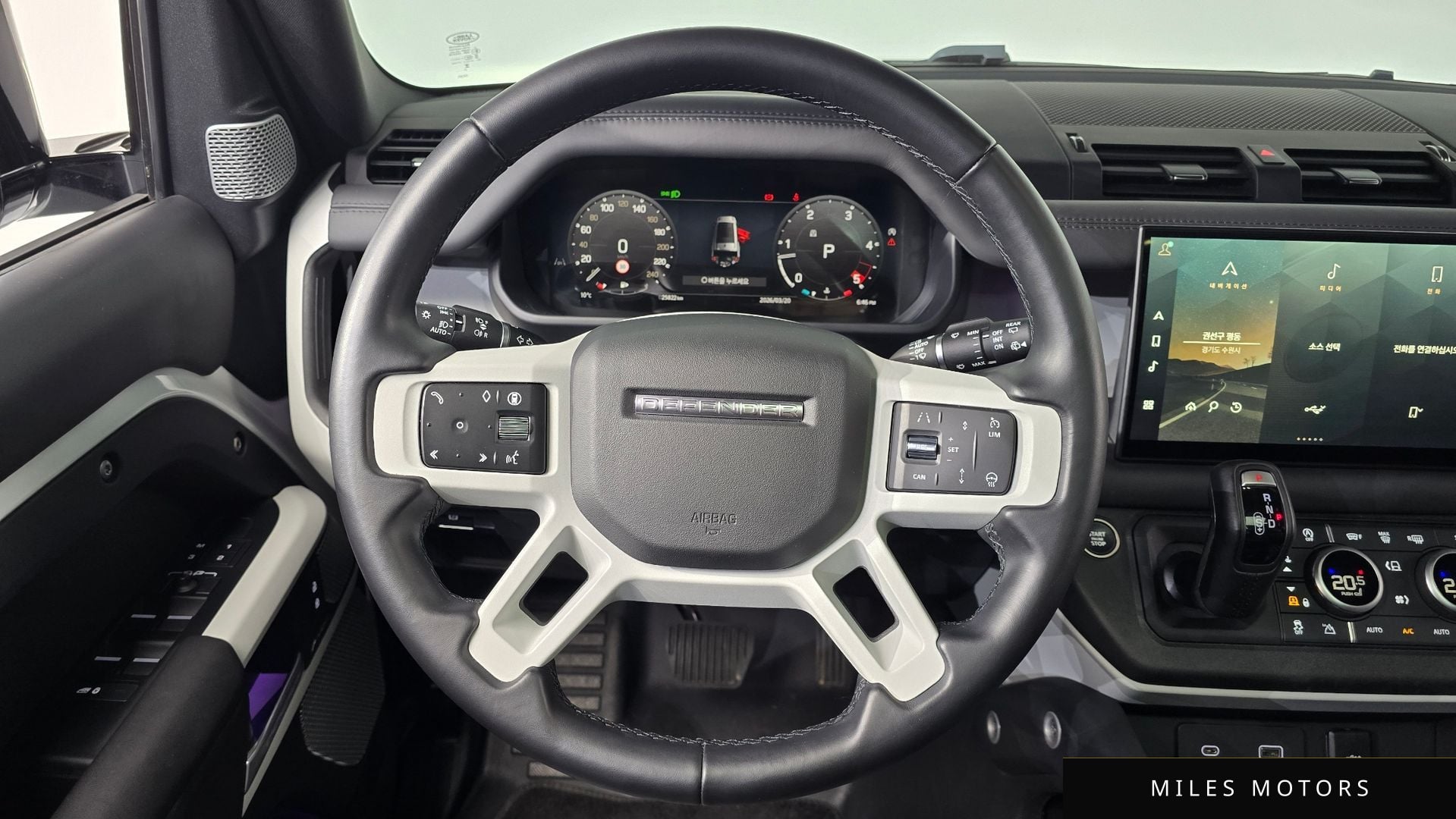 Land Rover 디펜더 (L663) 2024 — миниатюра 13