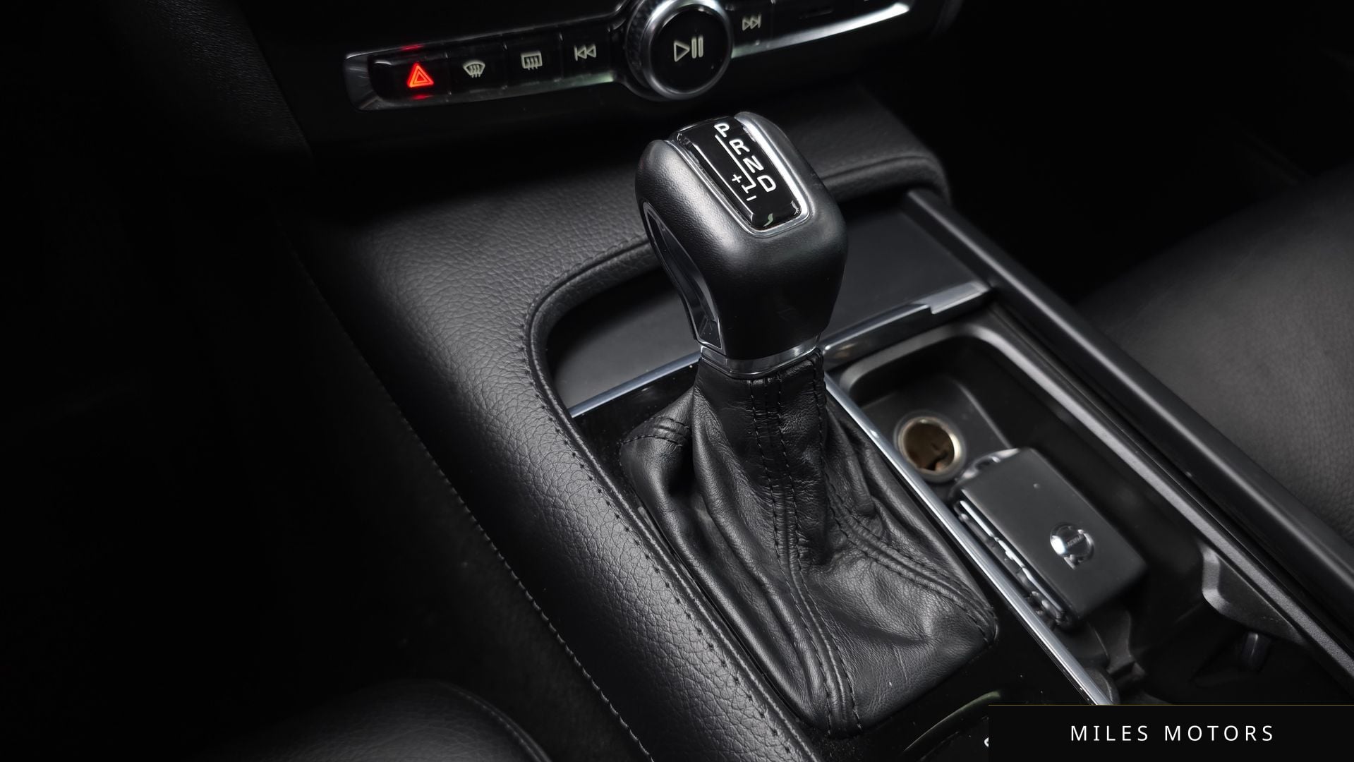 Volvo S90 2017 — миниатюра 9