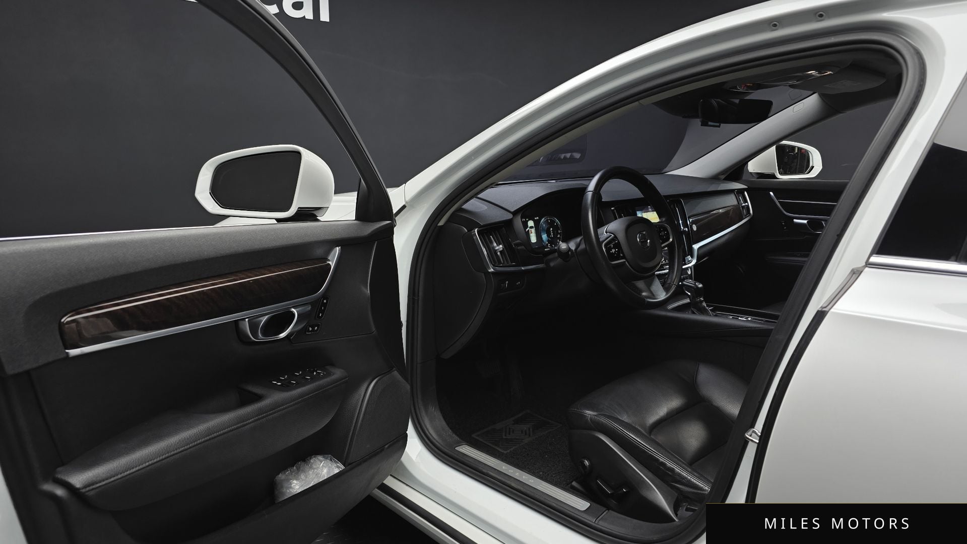 Volvo S90 2017 — миниатюра 10