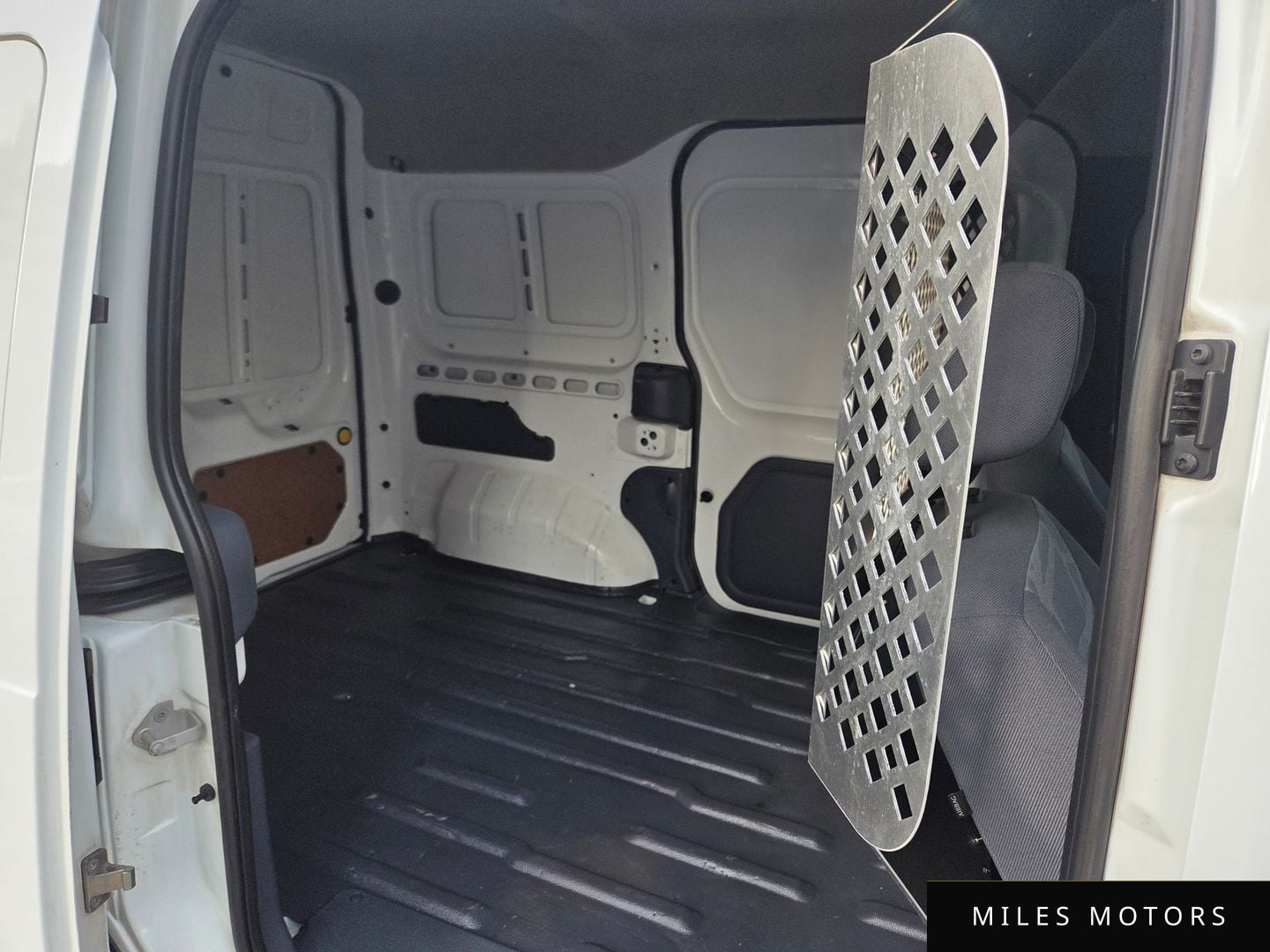 Ford Transit 2011 — миниатюра 17