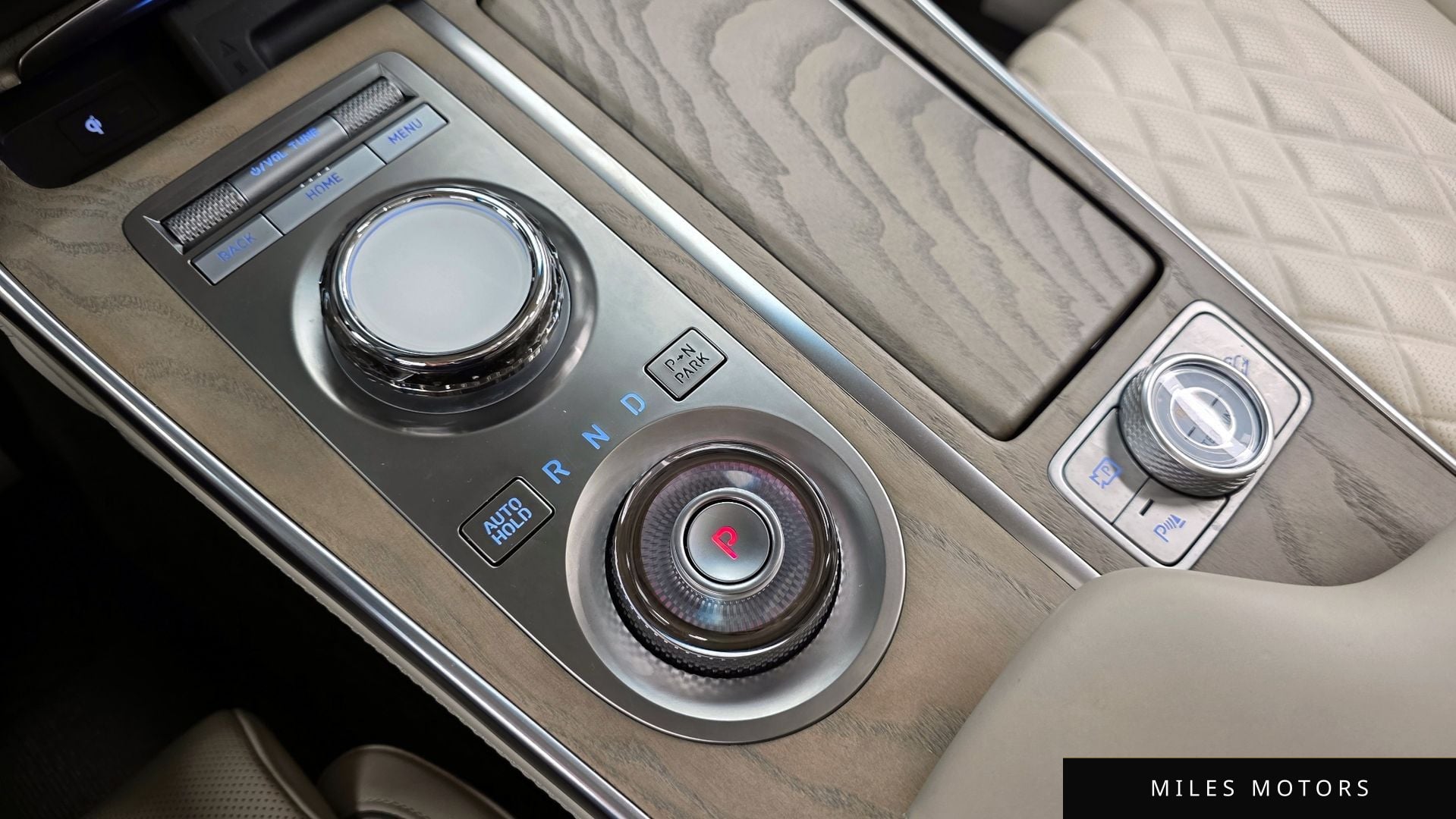 Genesis GV80 2023 — миниатюра 9