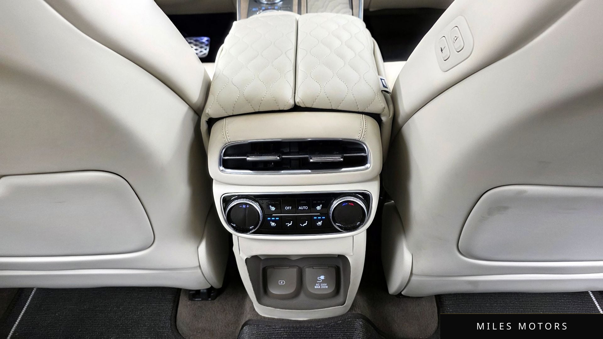 Genesis GV80 2023 — миниатюра 18