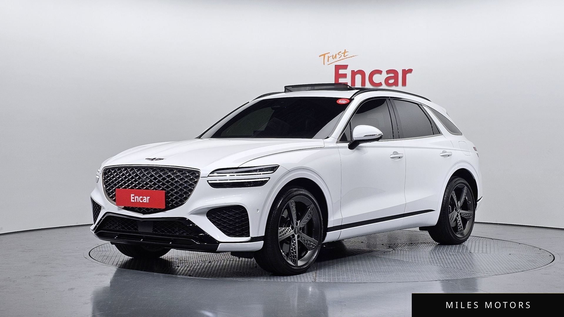 Genesis GV70 2022 — фото 1 из 12