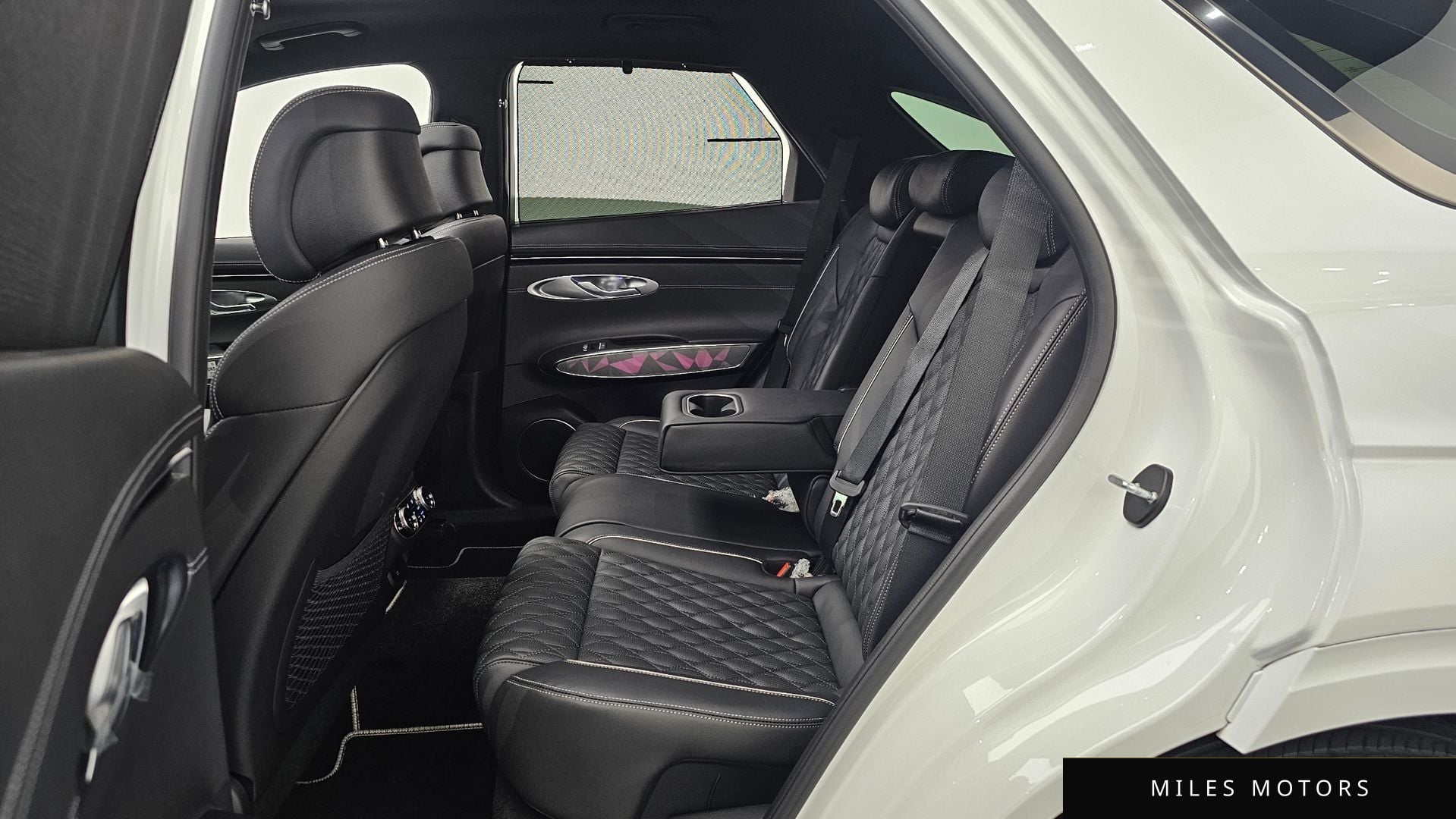 Genesis GV70 2022 — миниатюра 12