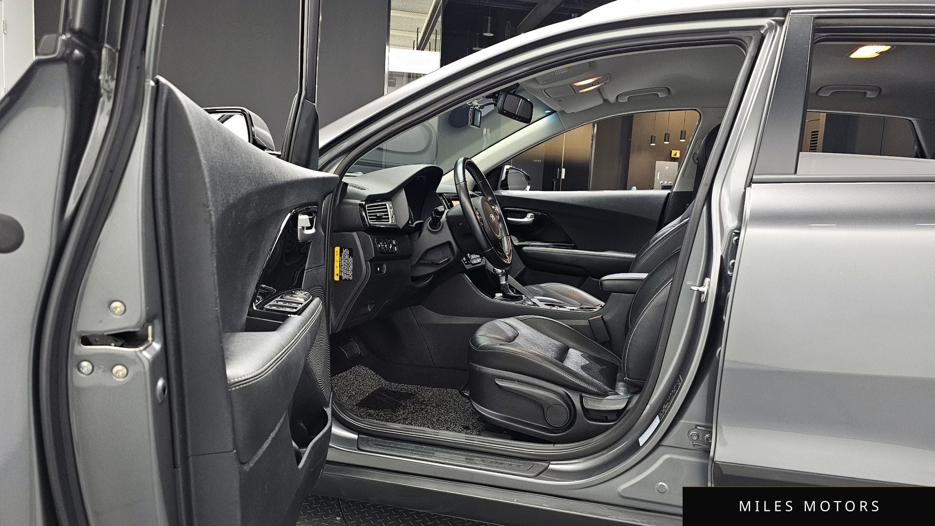 Kia Niro 2018 — миниатюра 10