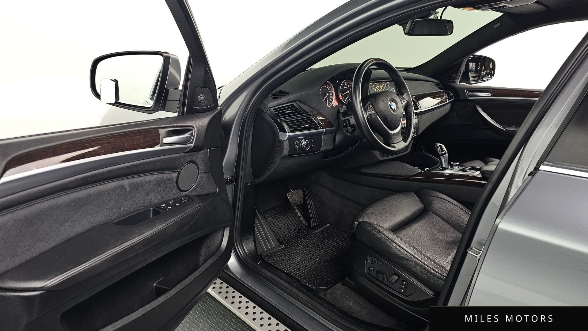 BMW X6 (E71) 2011 — миниатюра 11