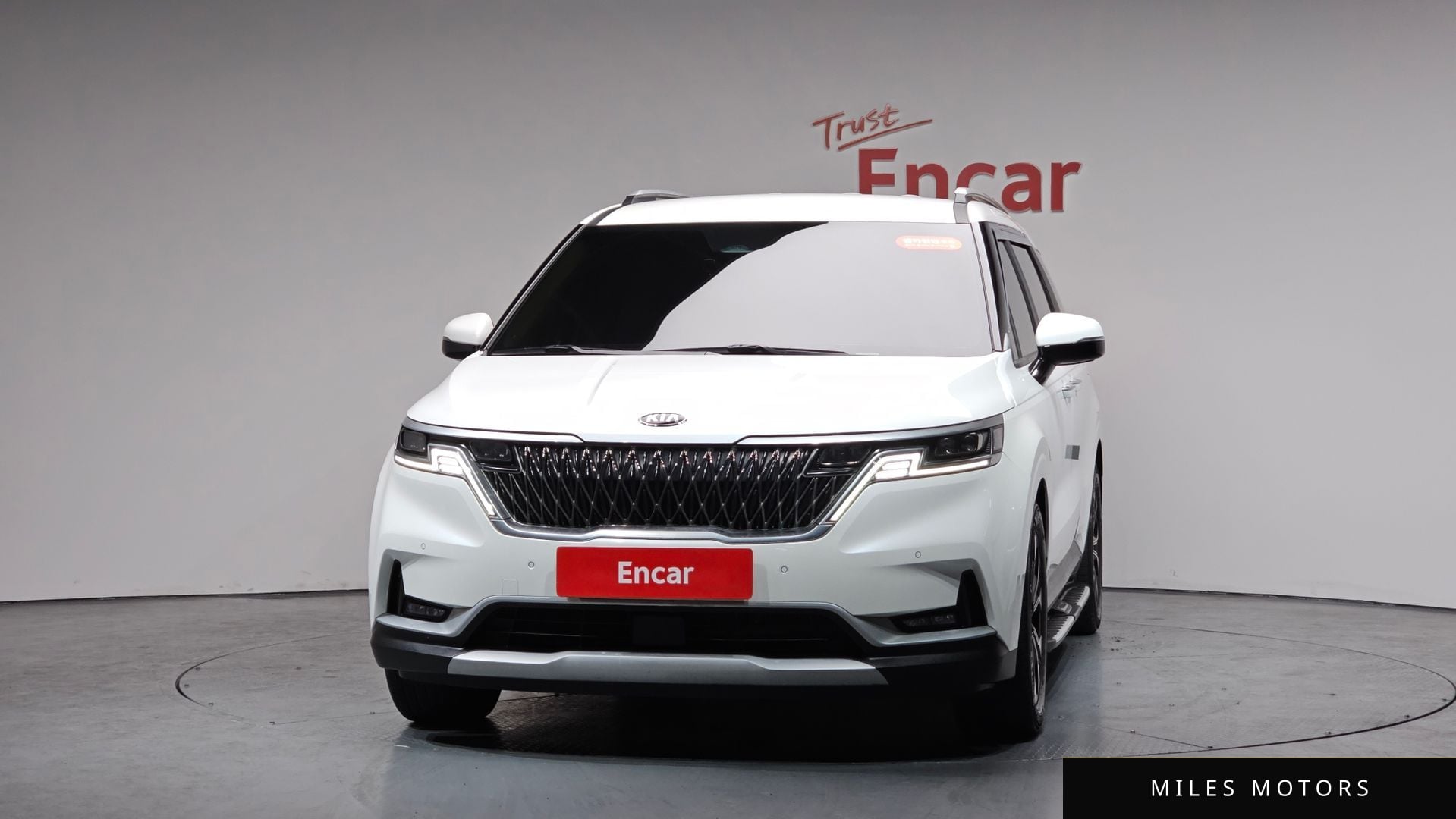 Kia Carnival 2021 — миниатюра 2