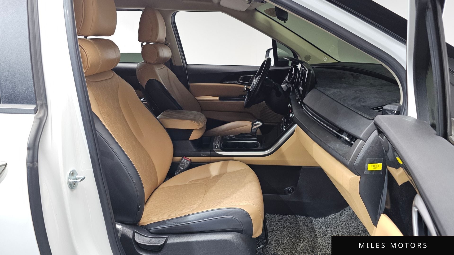 Kia Carnival 2021 — миниатюра 9