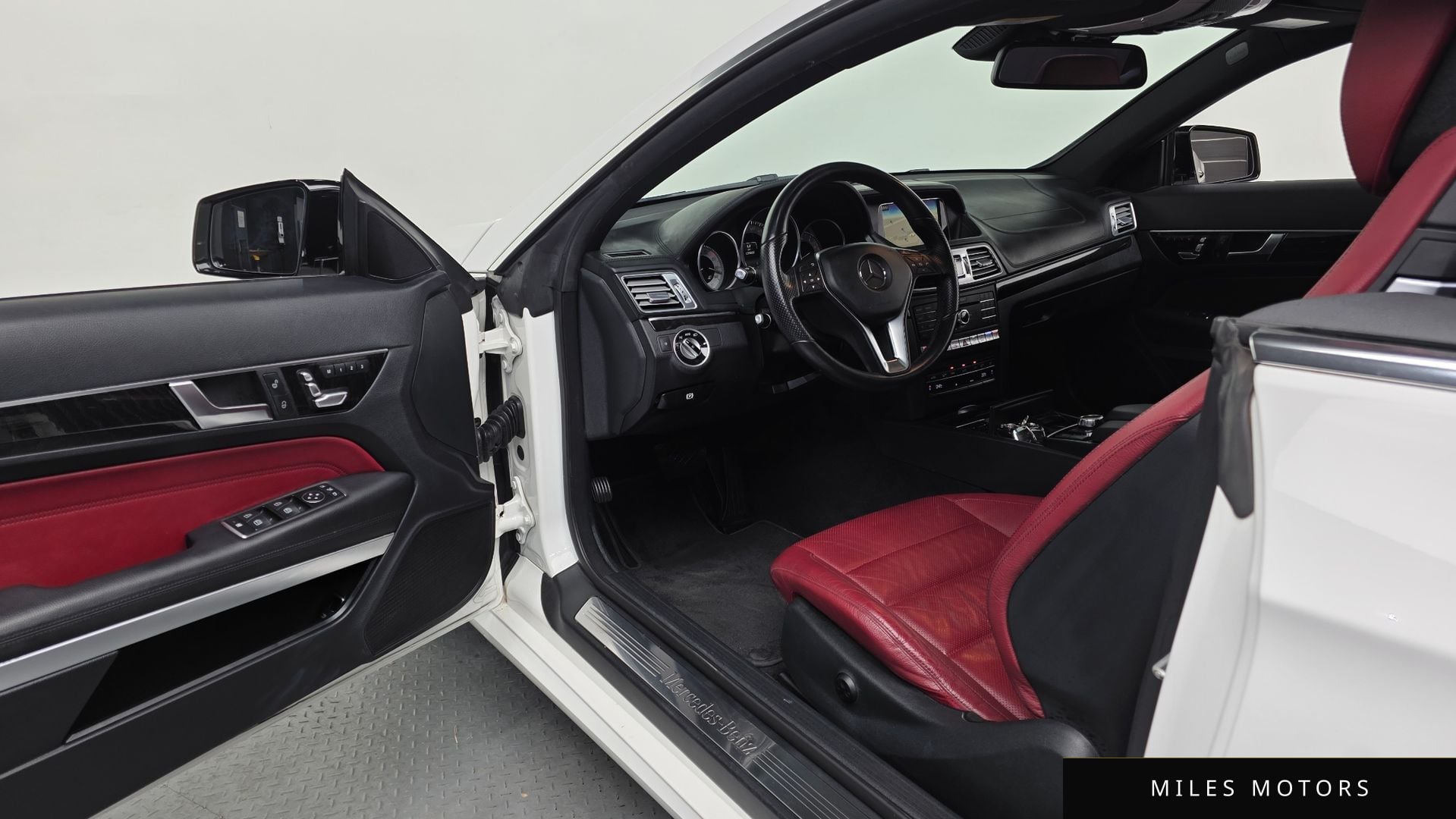 Mercedes-Benz E-Class W212 2016 — миниатюра 10