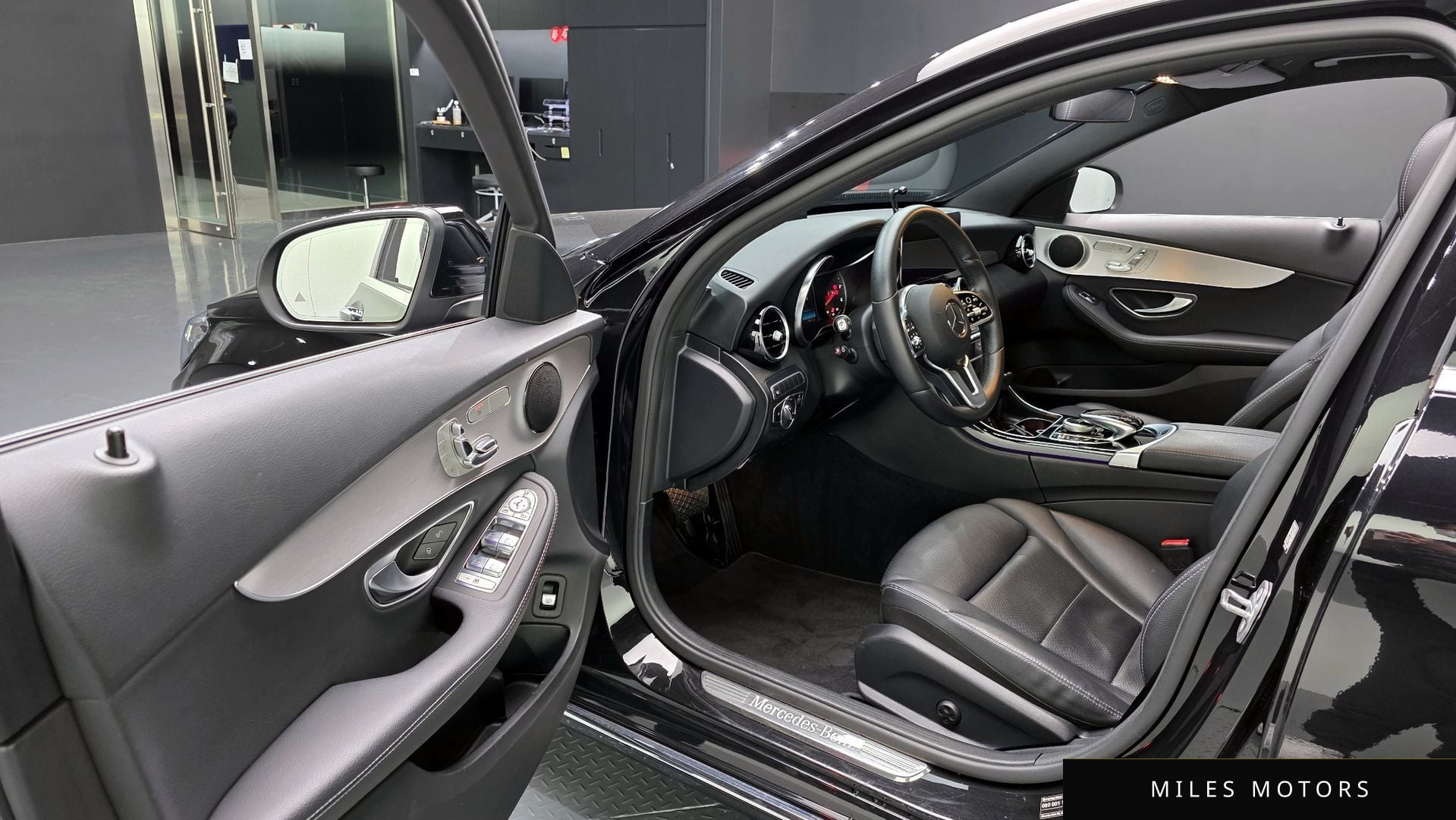 Mercedes-Benz C-Class W205 2020 — миниатюра 11