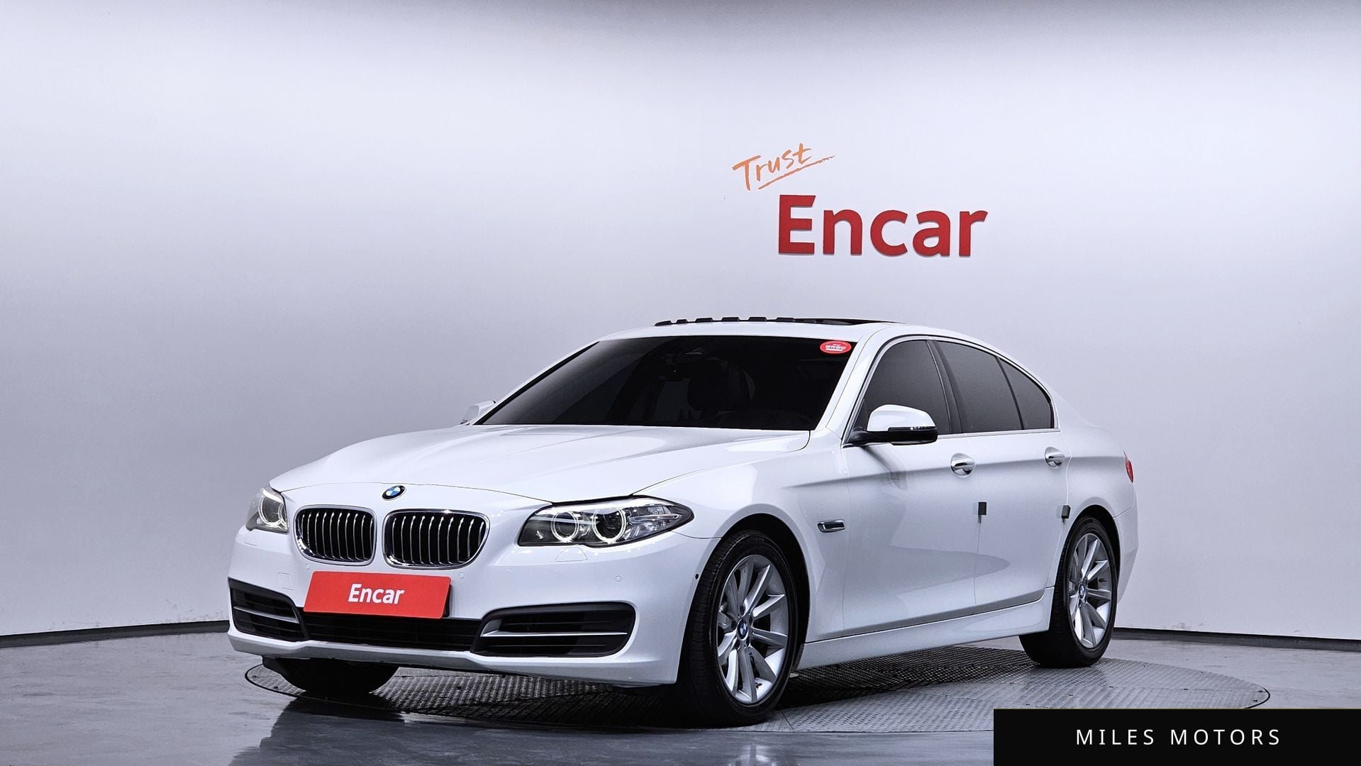 BMW 5 Series (F10) 2015 — фото 1 из 12
