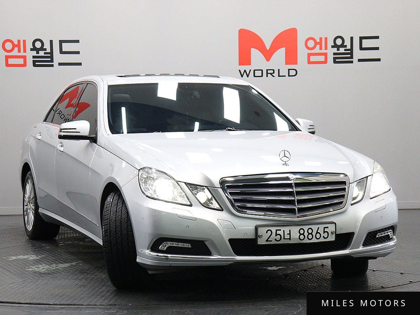 Mercedes-Benz E-Class W212 2010 — миниатюра 2