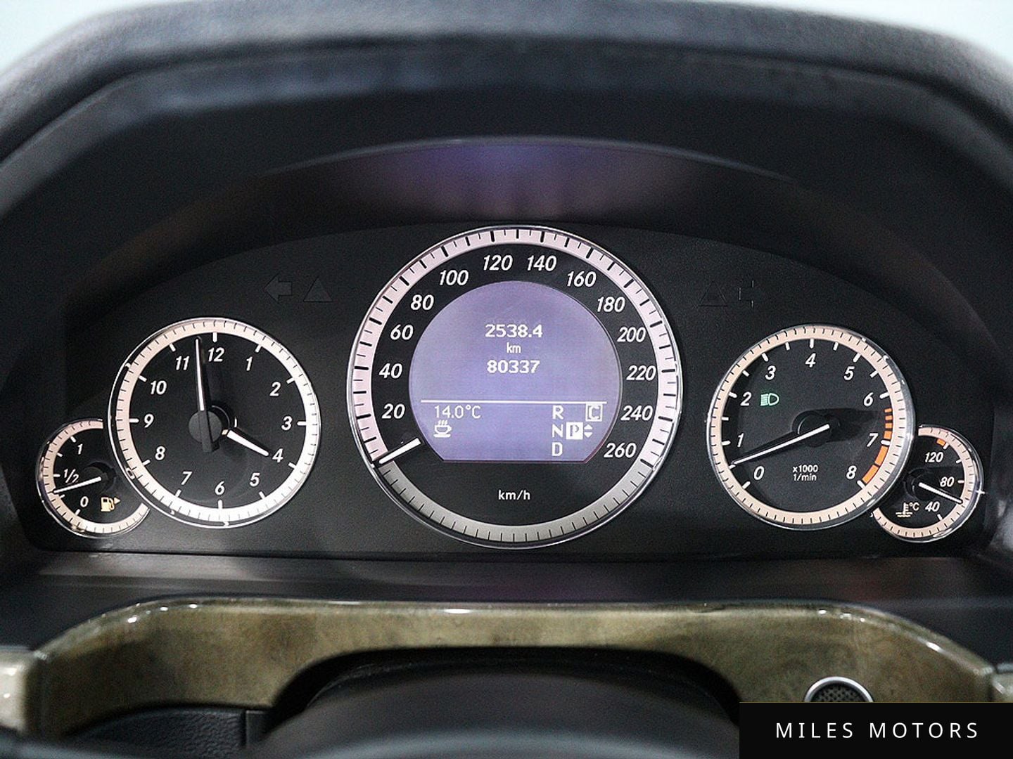 Mercedes-Benz E-Class W212 2010 — миниатюра 7