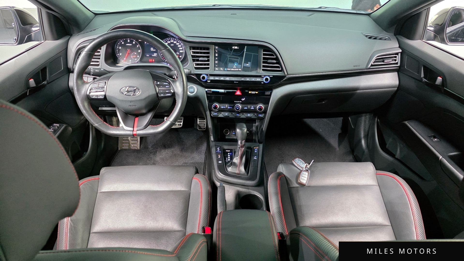 Hyundai AVANTE 2019 — миниатюра 7