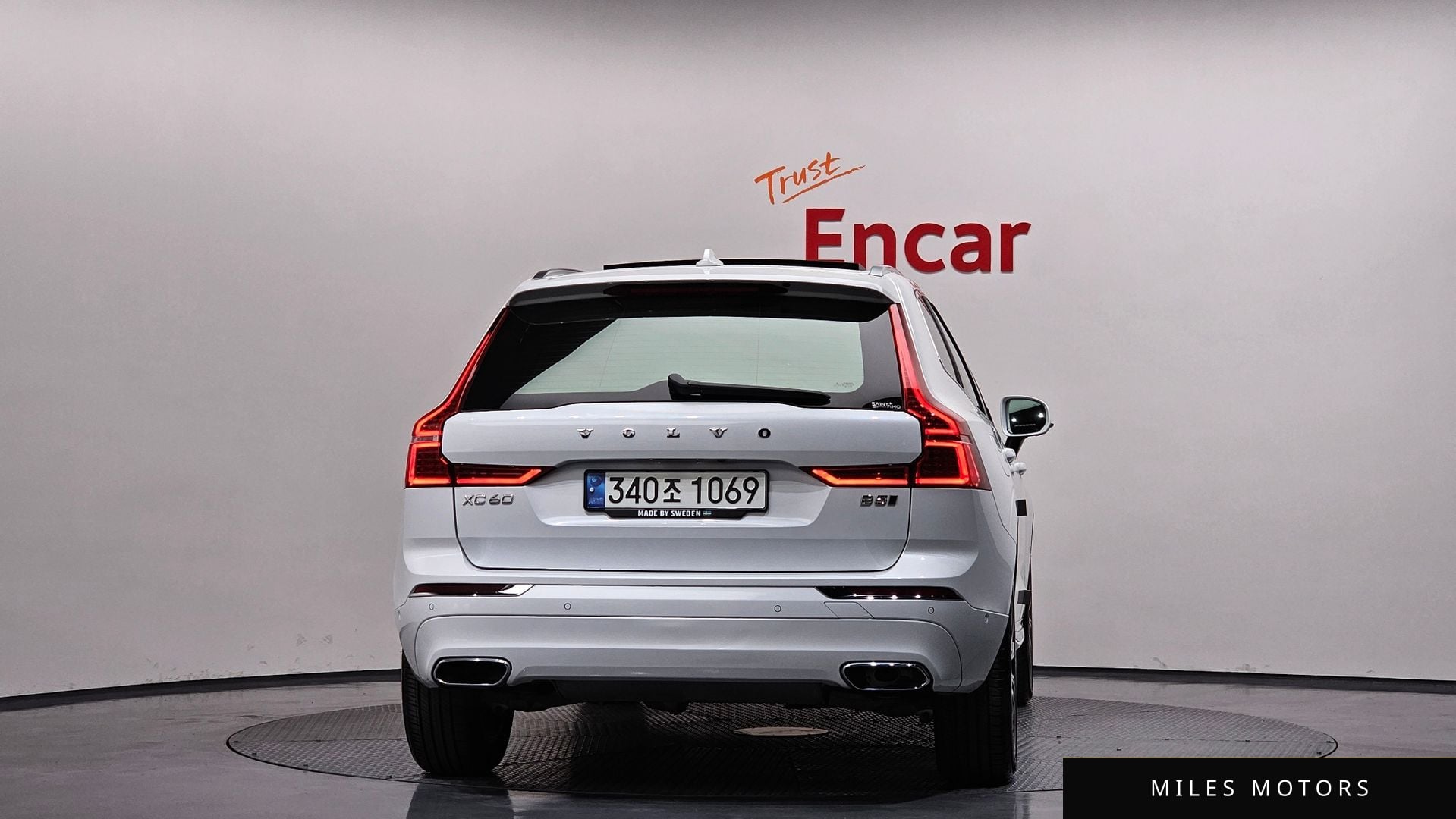 Volvo XC60 2021 — миниатюра 3