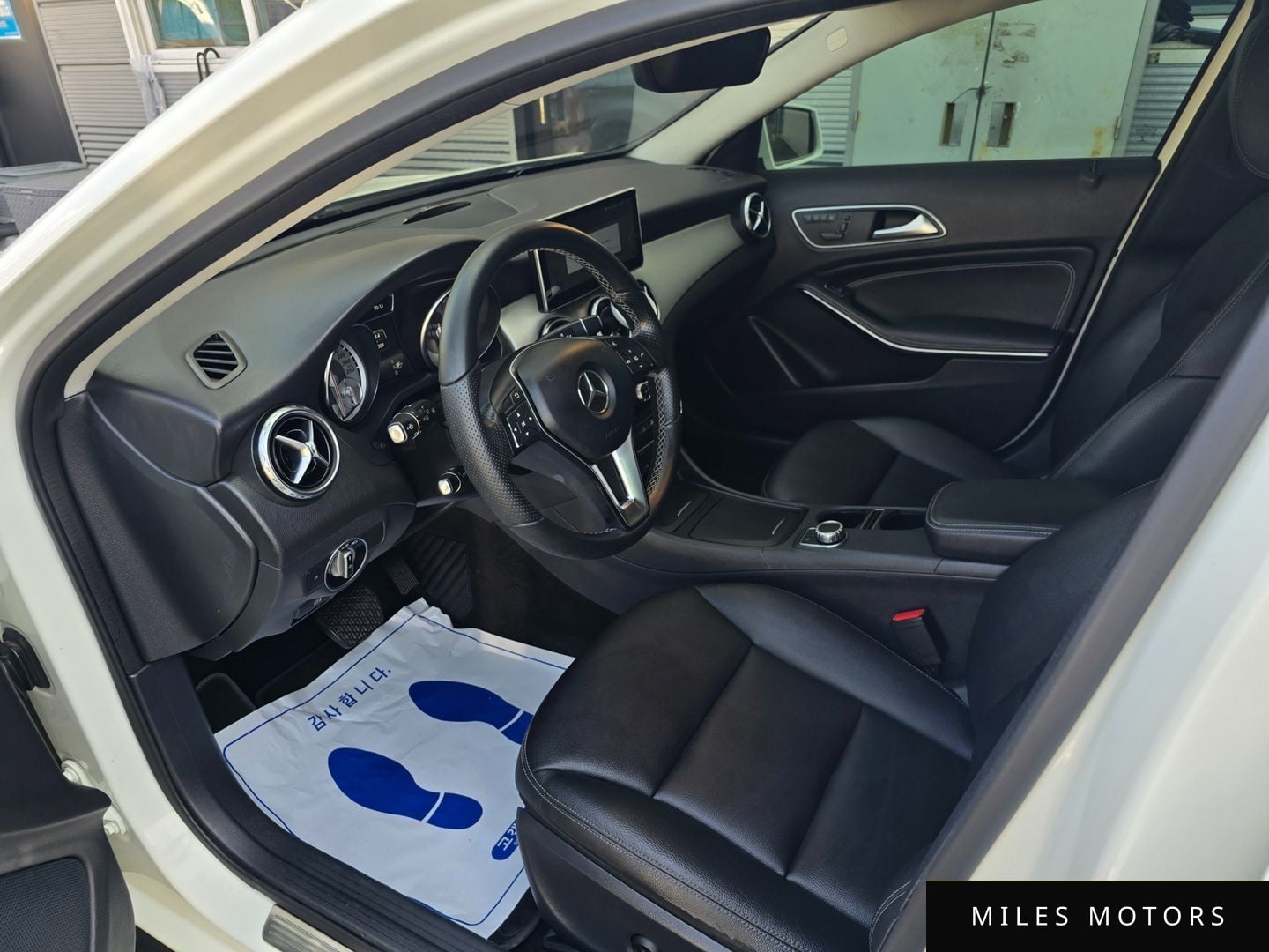 Mercedes-Benz GLA-Class X156 2015 — миниатюра 10