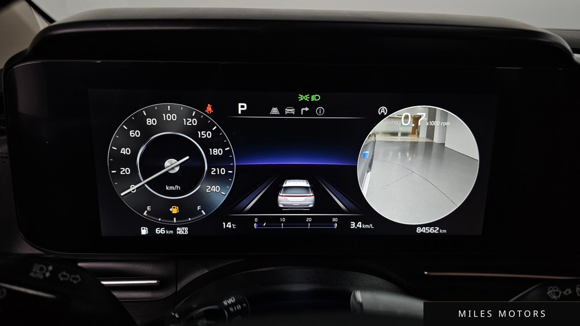 Kia Carnival 2023 — миниатюра 8