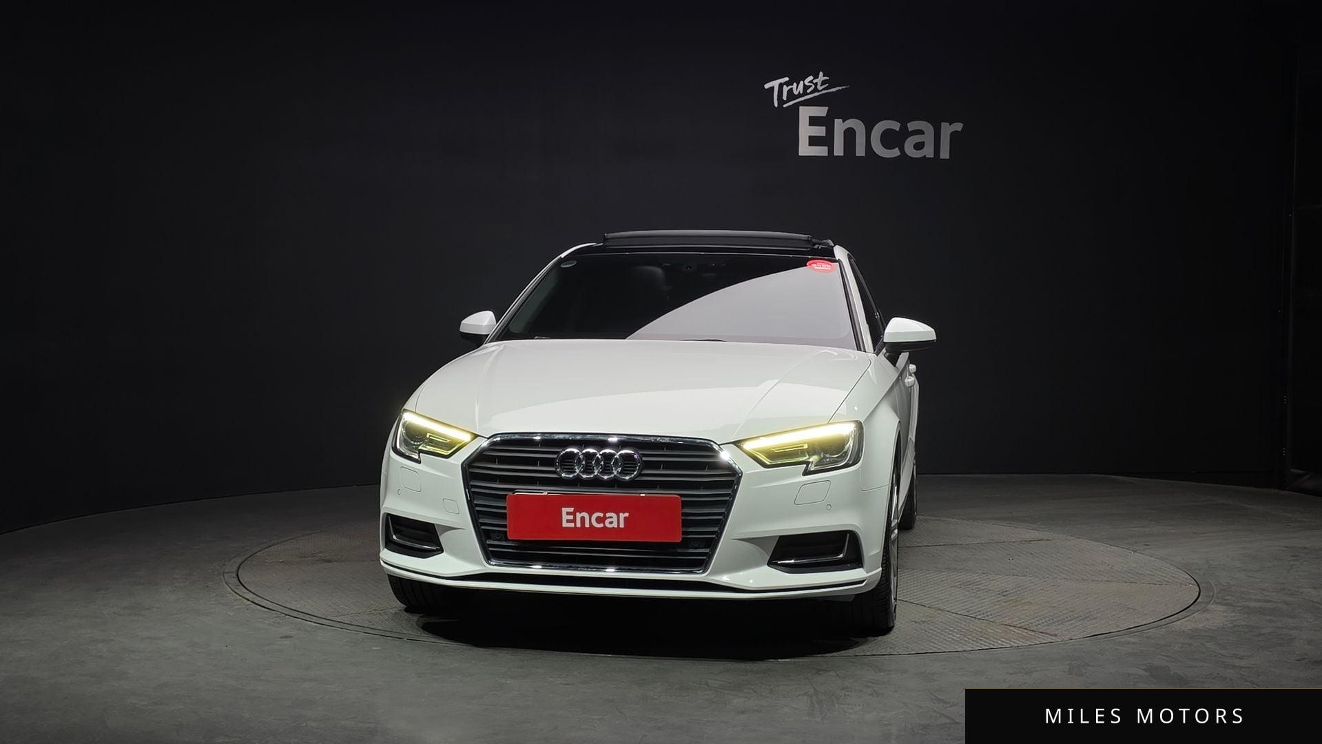 Audi A3 2018 — миниатюра 3