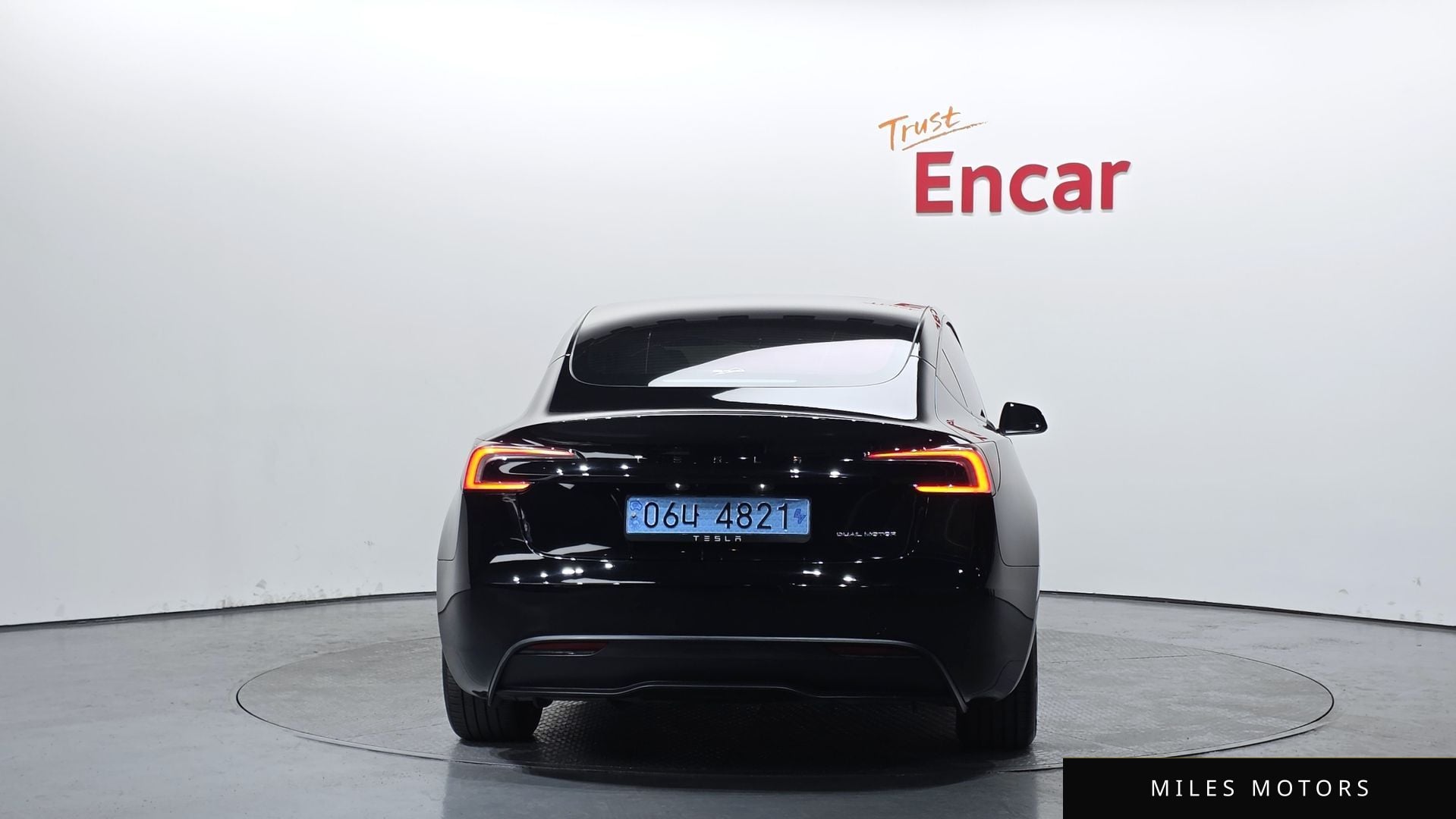 Tesla 모델 3 2024 — миниатюра 4