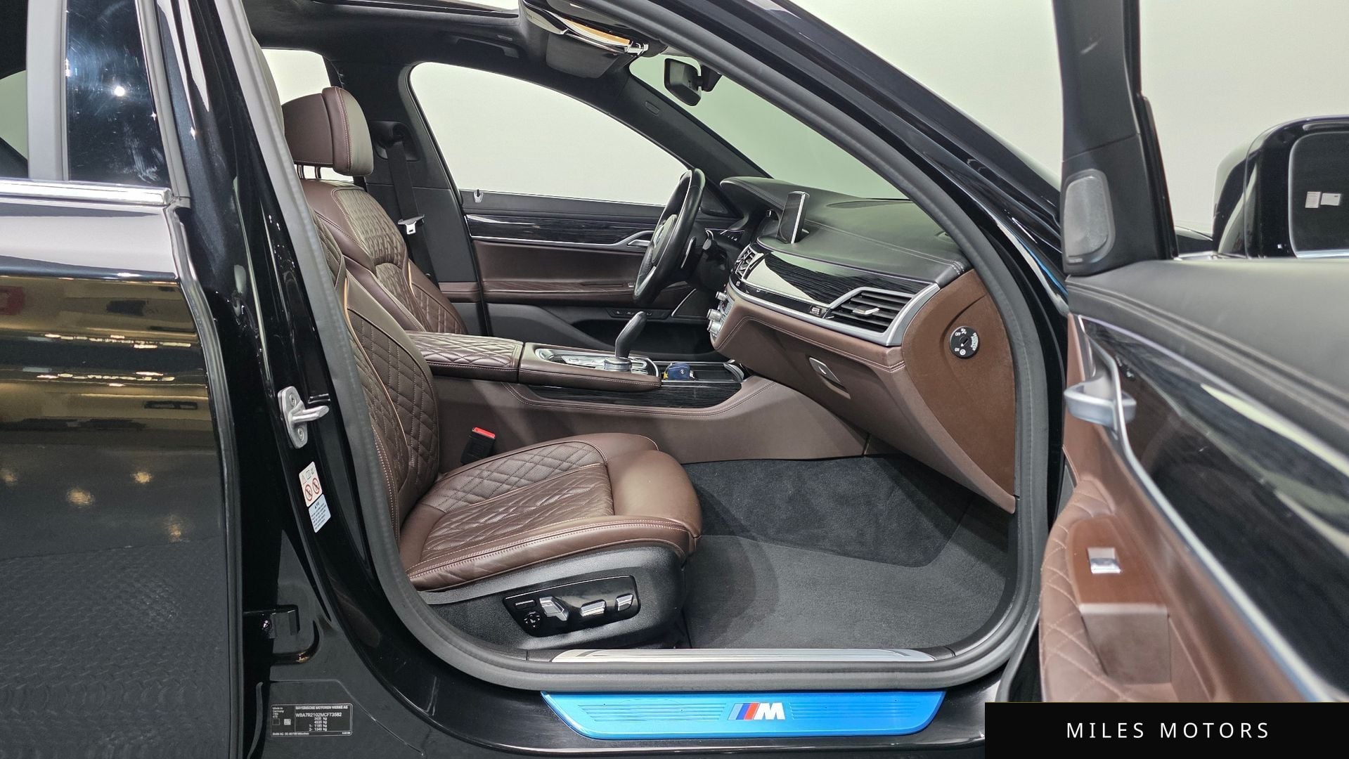 BMW 7시리즈 (G11) 2021 — миниатюра 11