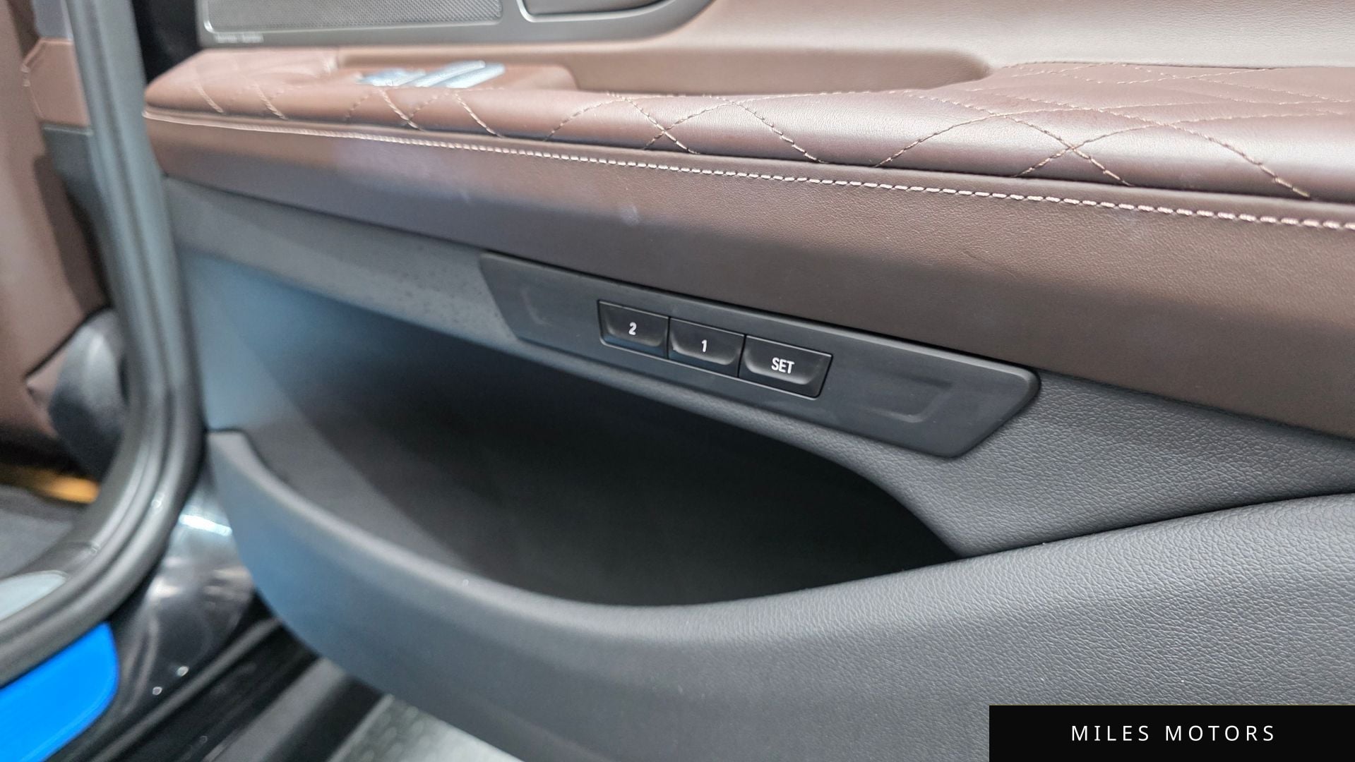BMW 7시리즈 (G11) 2021 — миниатюра 17