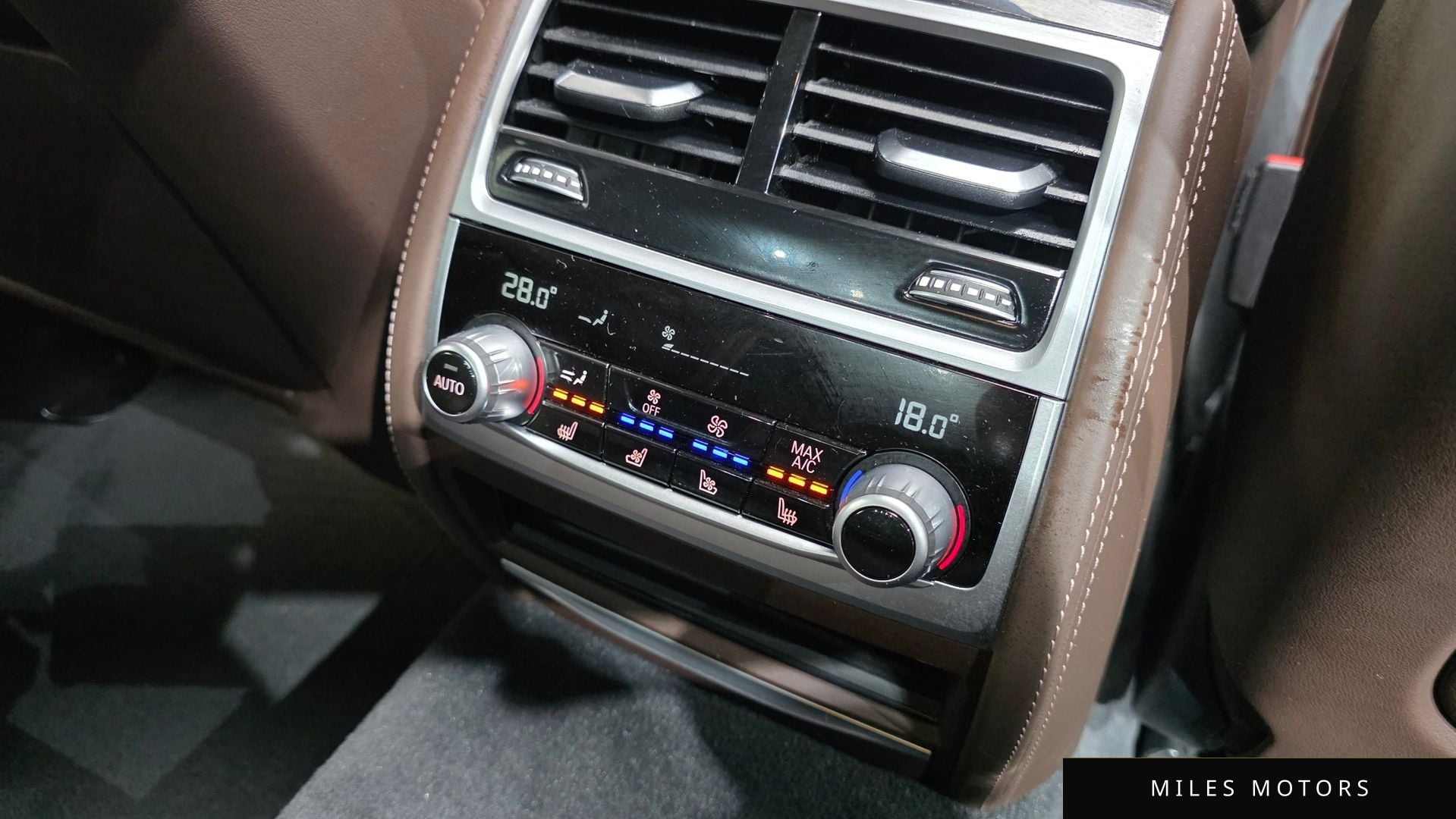 BMW 7시리즈 (G11) 2021 — миниатюра 18