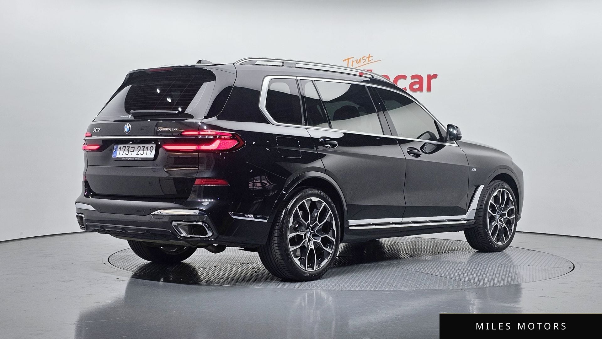 BMW X7 (G07) 2025 — миниатюра 2